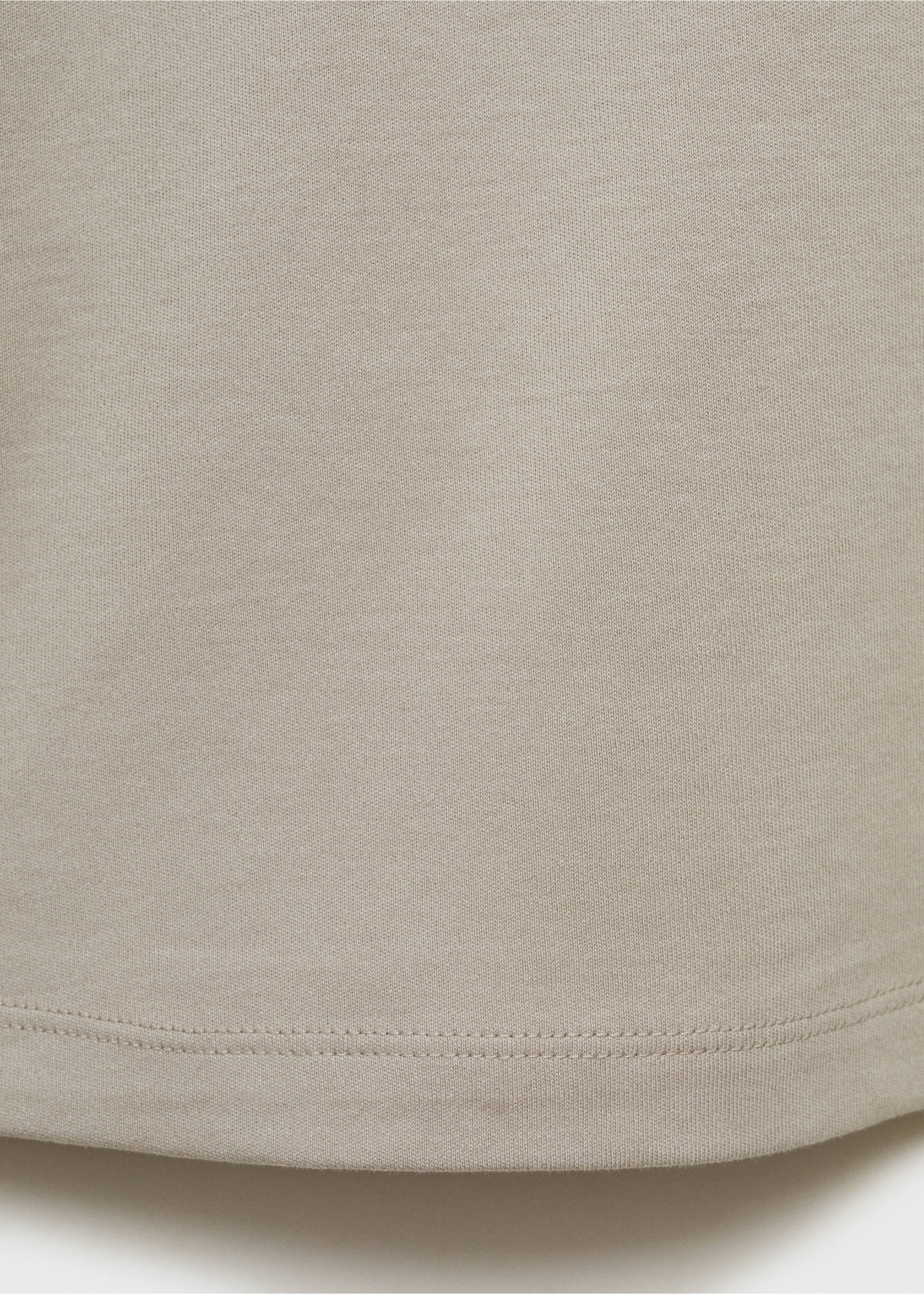 Baumwoll-T-Shirt, V-Ausschnitt - Detail des Artikels 0, Mittelbraun. Ref: 87034079-00.