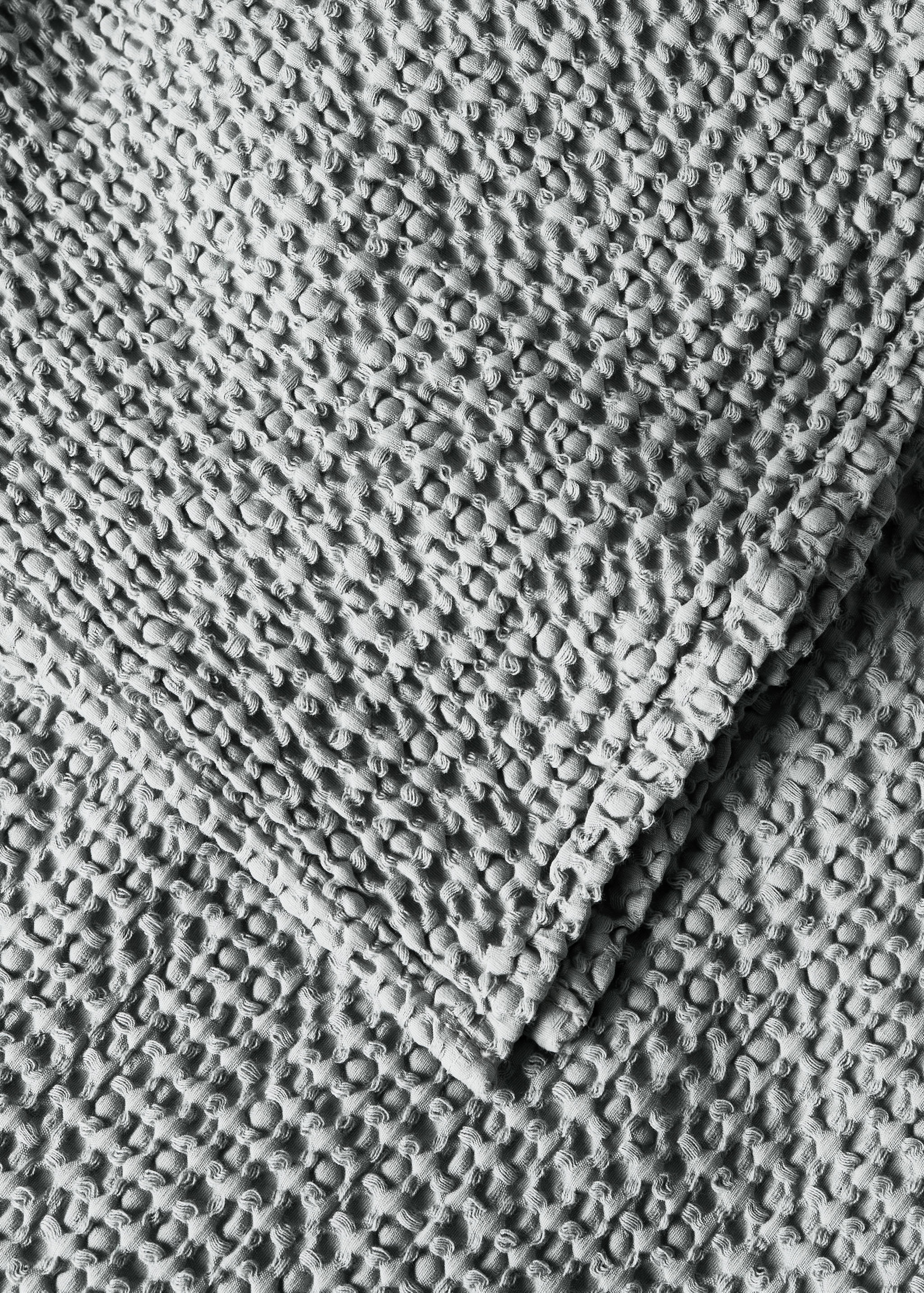 Waffle-cotton garment-dyed bedspread for cot - Details of the article 2