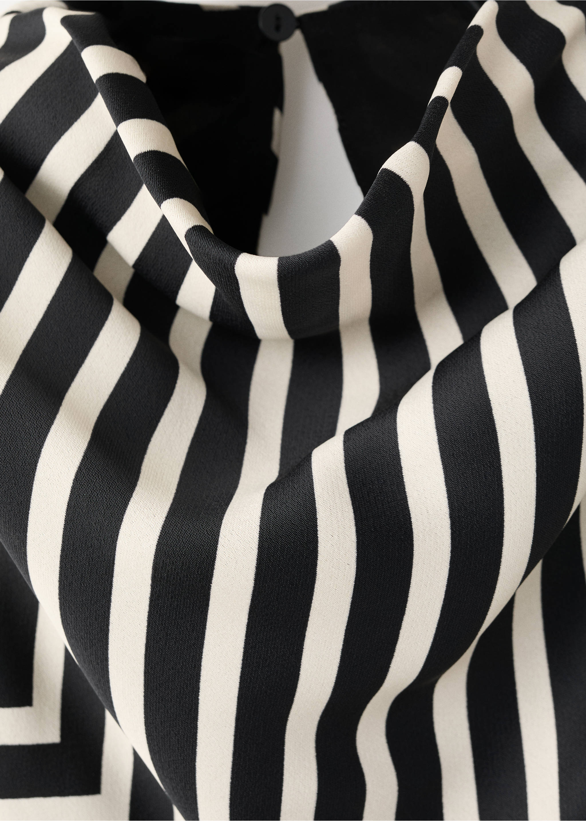 Asymmetrical stripe-print dress - Details of the article 0, Black. Ref: 87034091-00.
