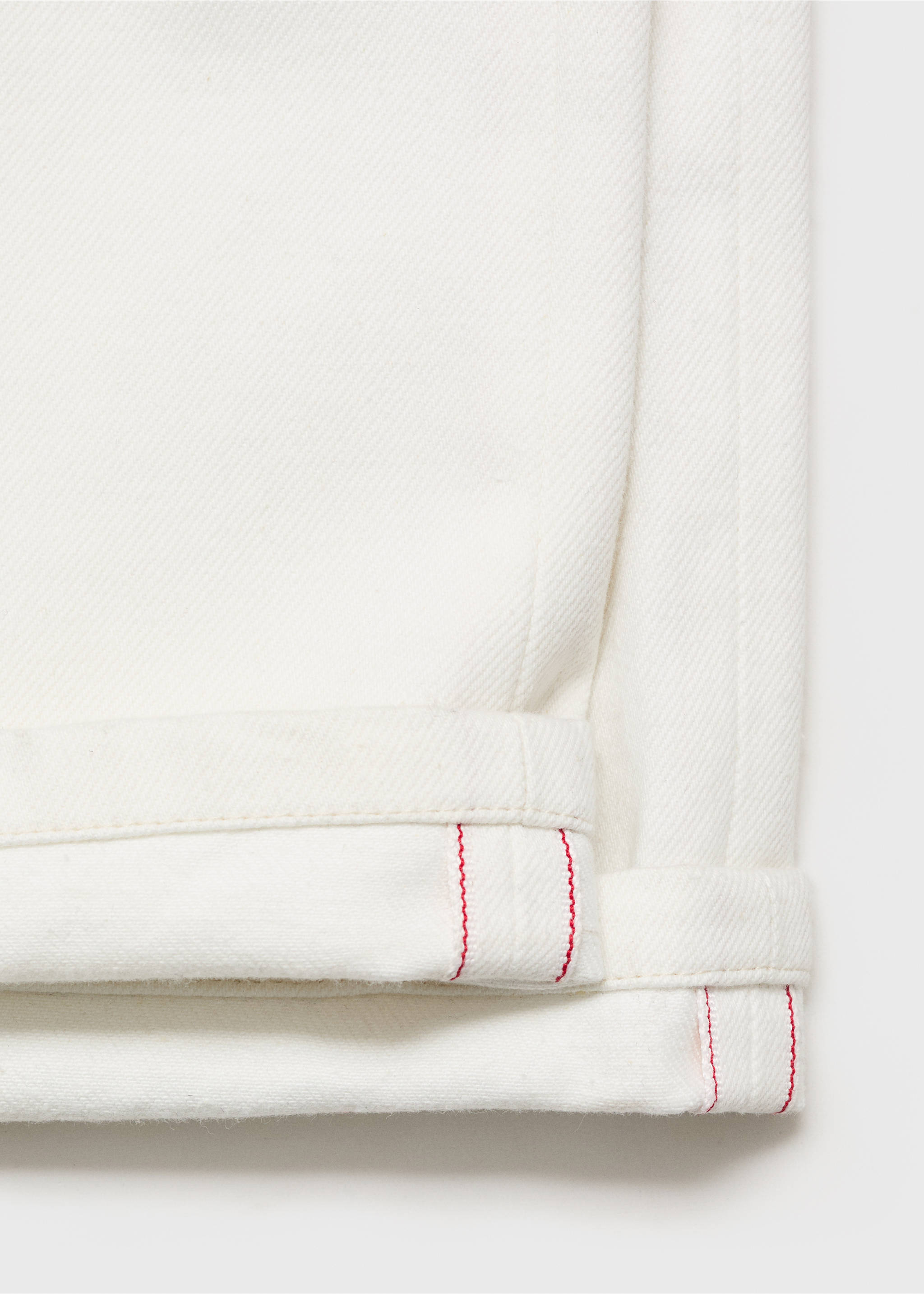 Jean selvedge tapered -fit - Détail de l'article 0, Blanc cassé. Ref: 87034396-00.