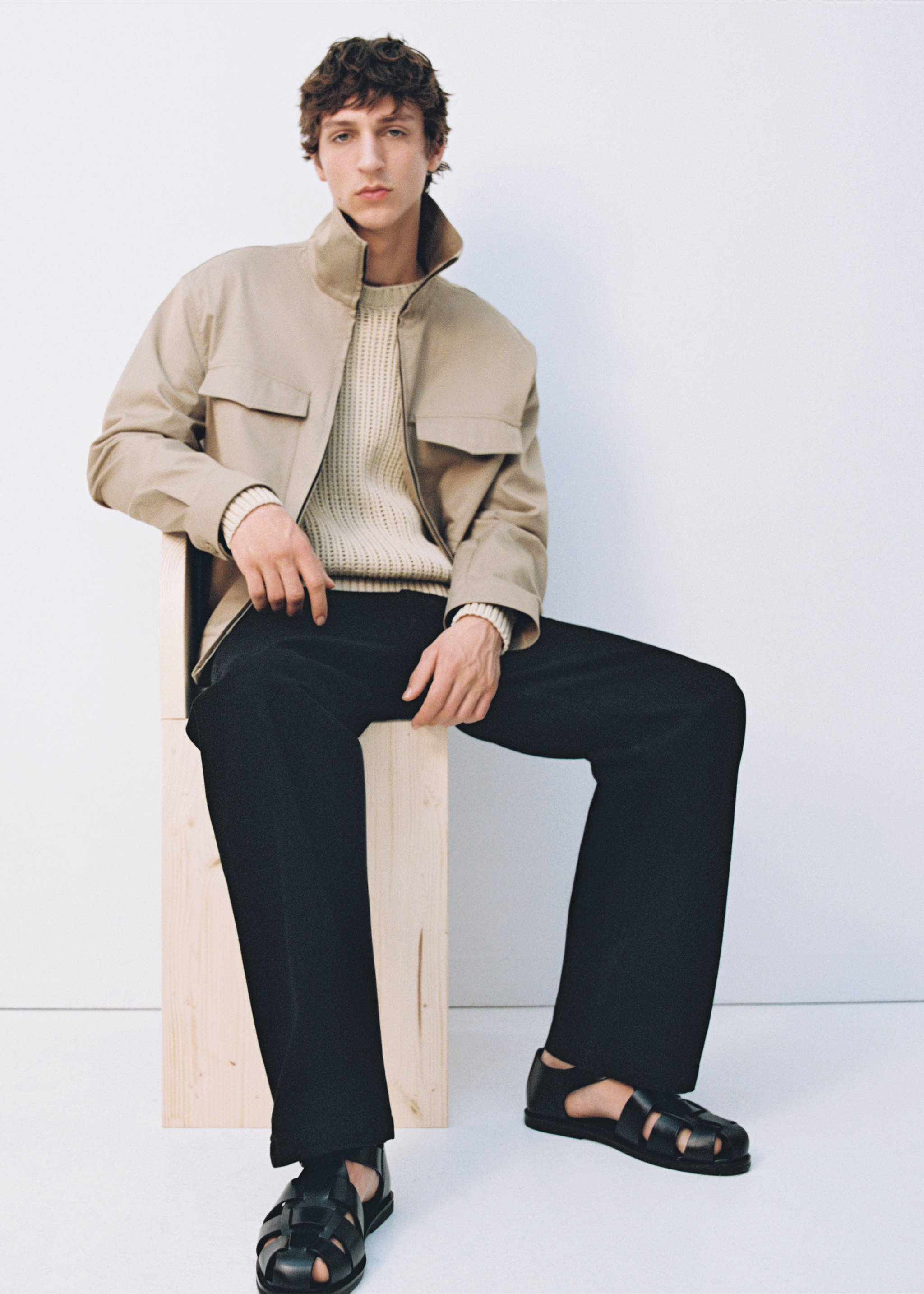 Loose-fit jeans - Details of the article 5, Black denim. Ref: 87034418-00.