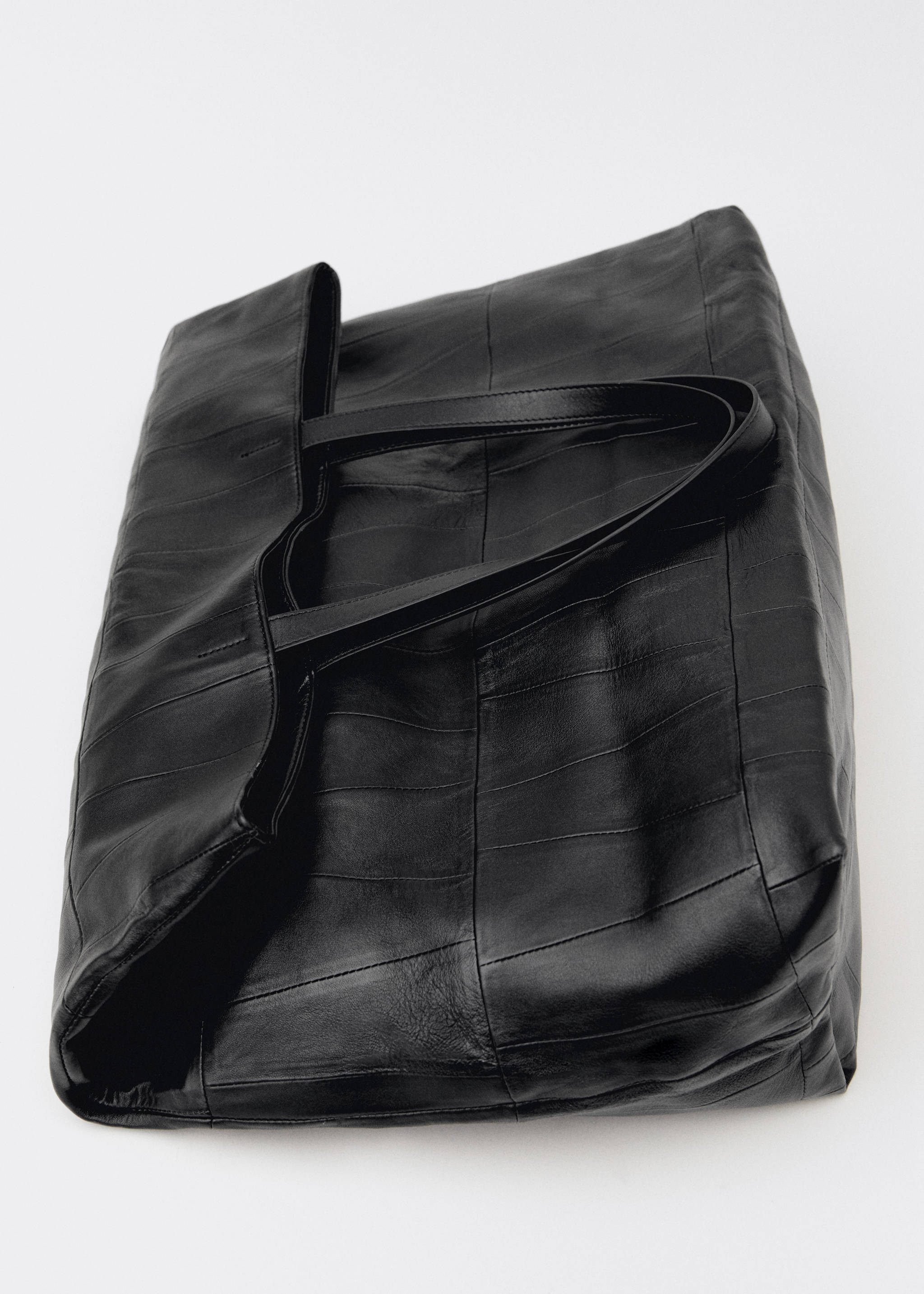 Shopper Bag aus Leder in Patchwork-Optik - Detail des Artikels 3