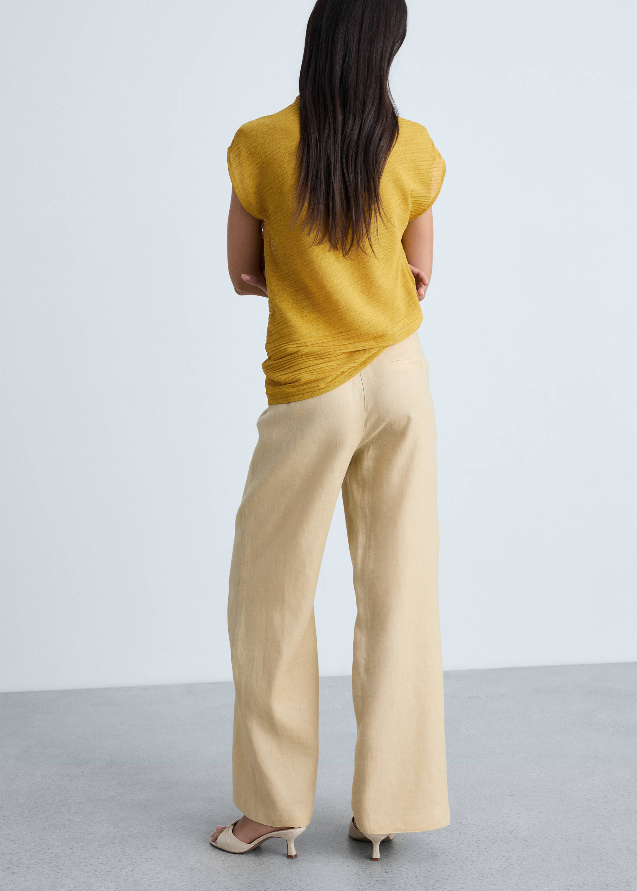 Linen crossover trousers - Reverse of the article