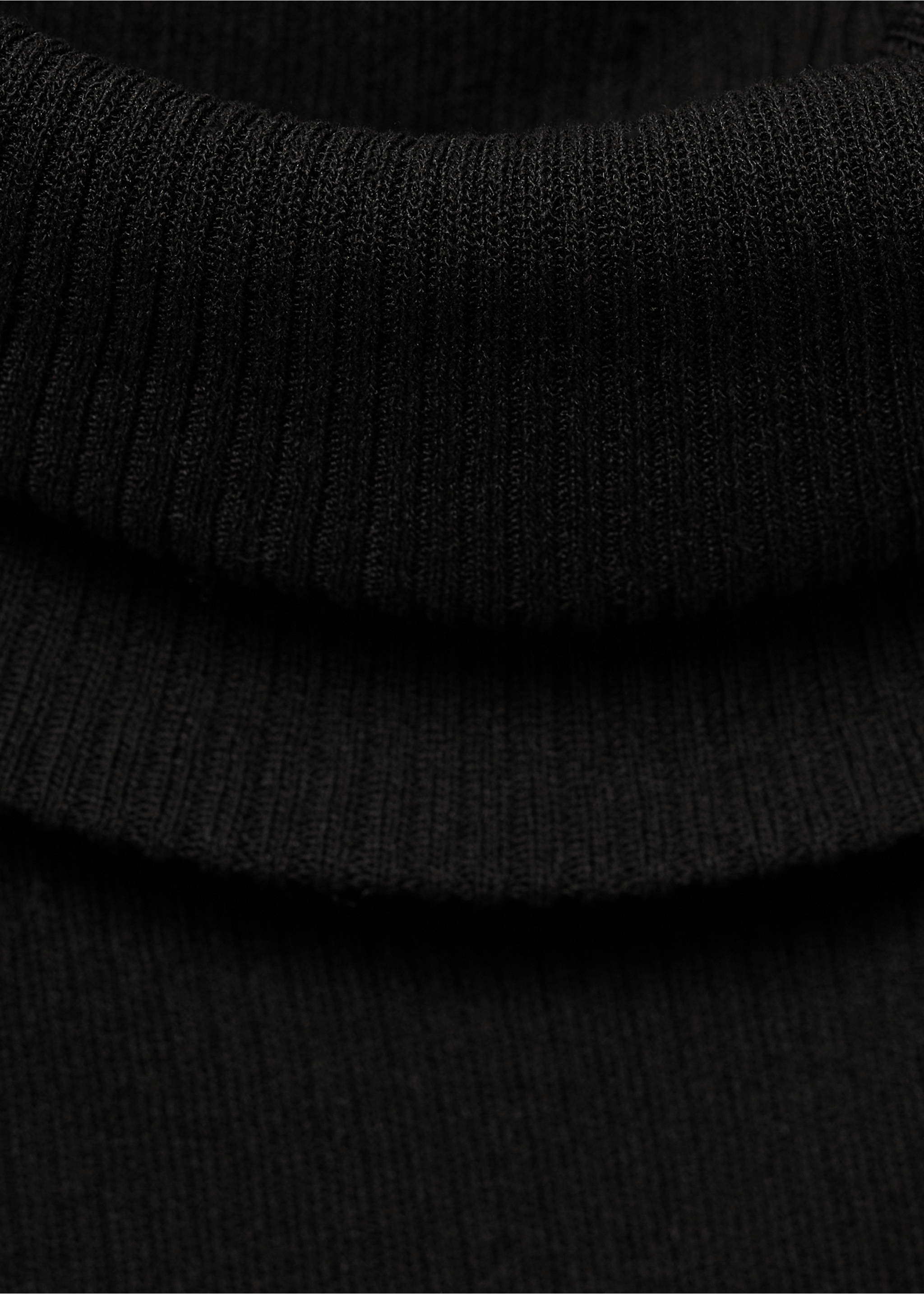 Schulterfreies Kleid aus kombiniertem Stoff - Detail des Artikels 8, Schwarz. Ref: 87034802-00.