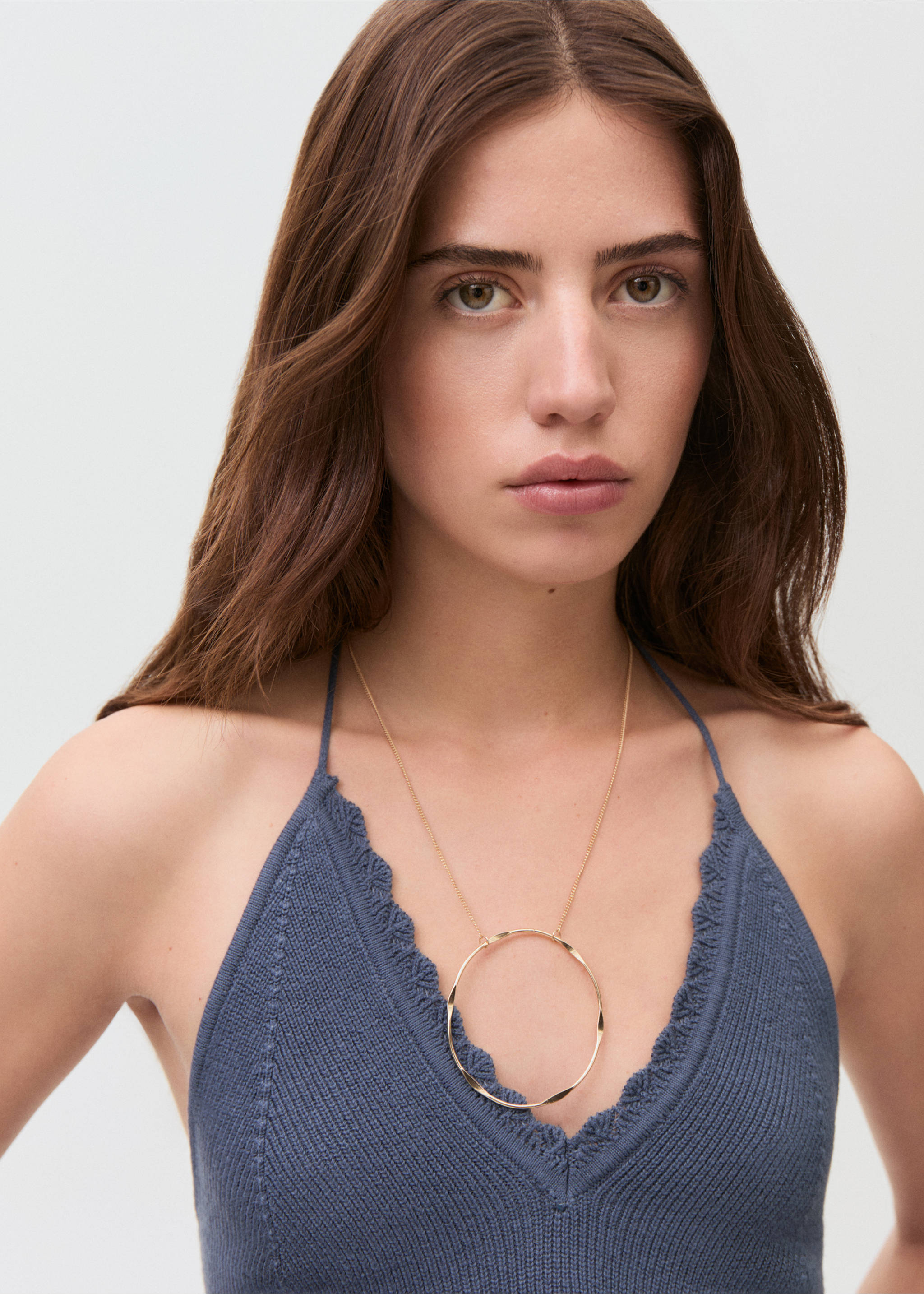 Top en maille col V - Détail de l'article 1, Bleu marine foncé. Ref: 87035735-00.