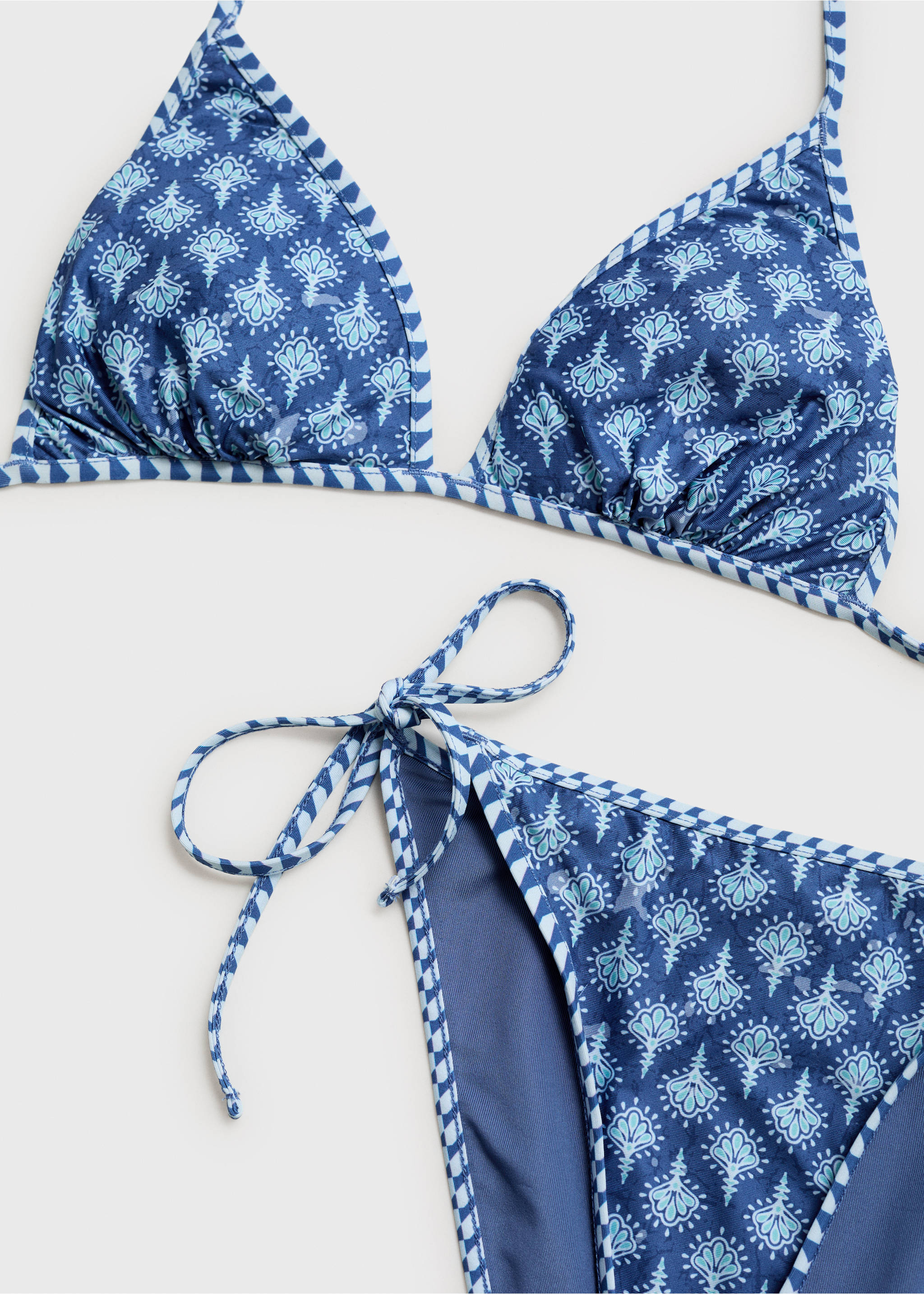 Floral print bikini - Details of the article 0, Blue. Ref: 87035746-00.