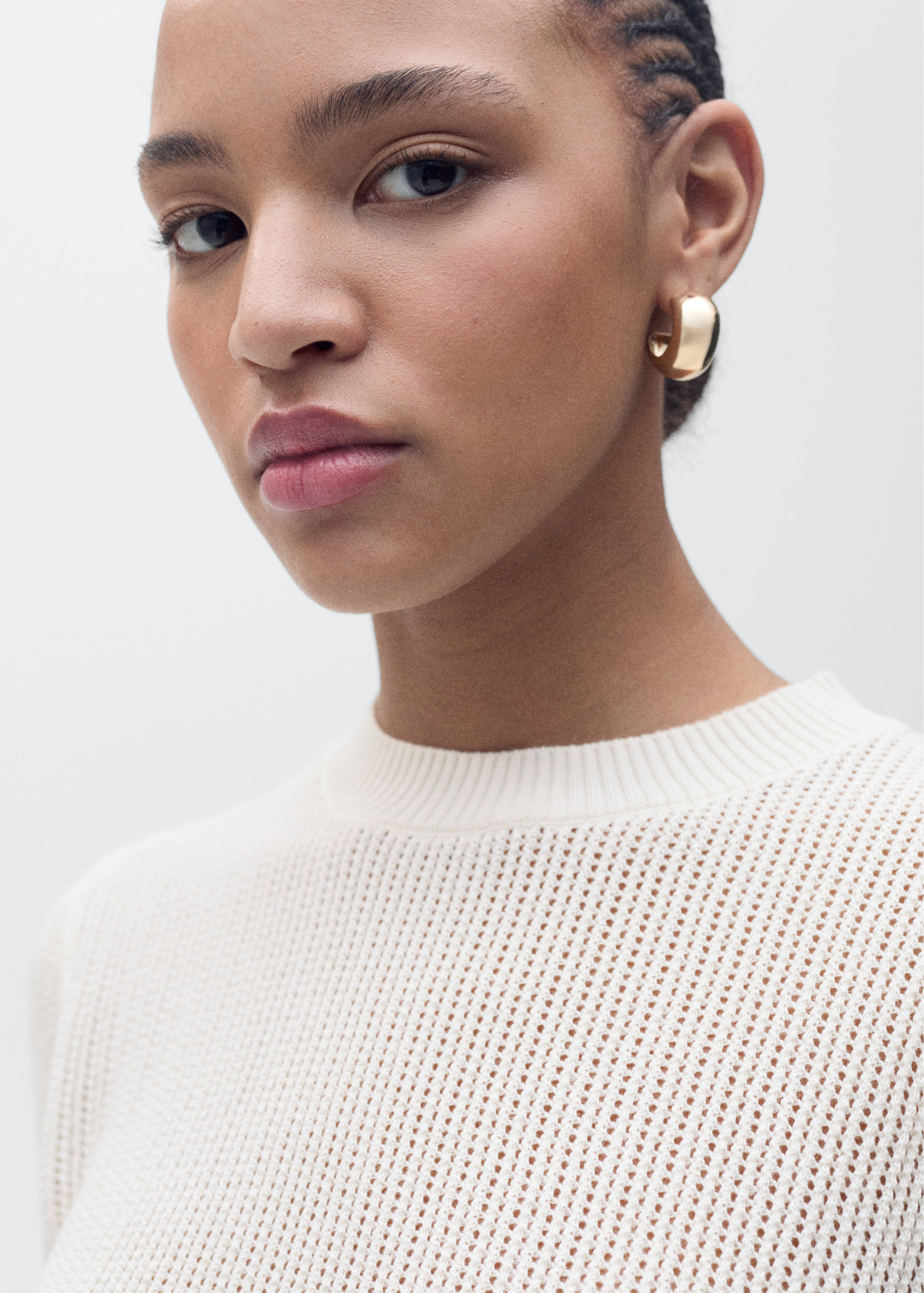 Short-sleeved openwork knitted sweater - Details of the article 1