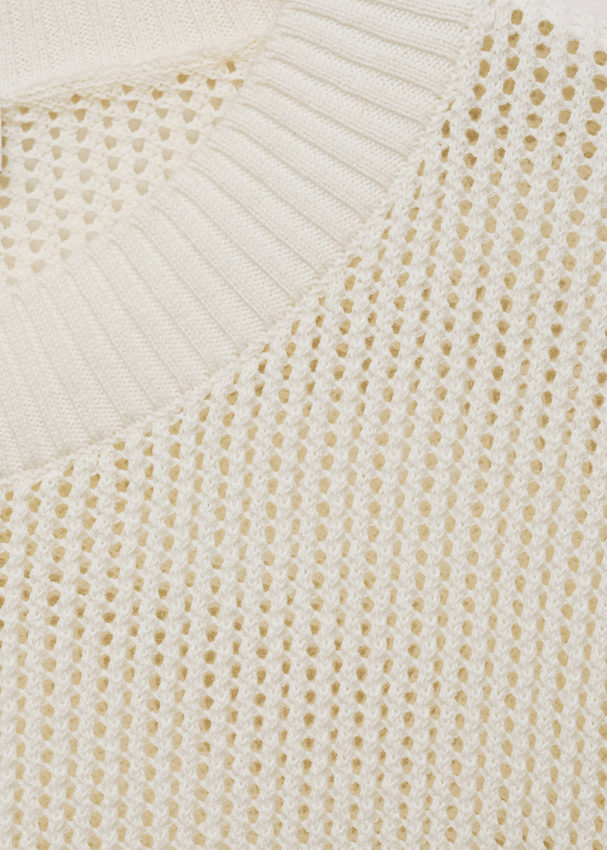 Short-sleeved openwork knitted sweater - Details of the article 8