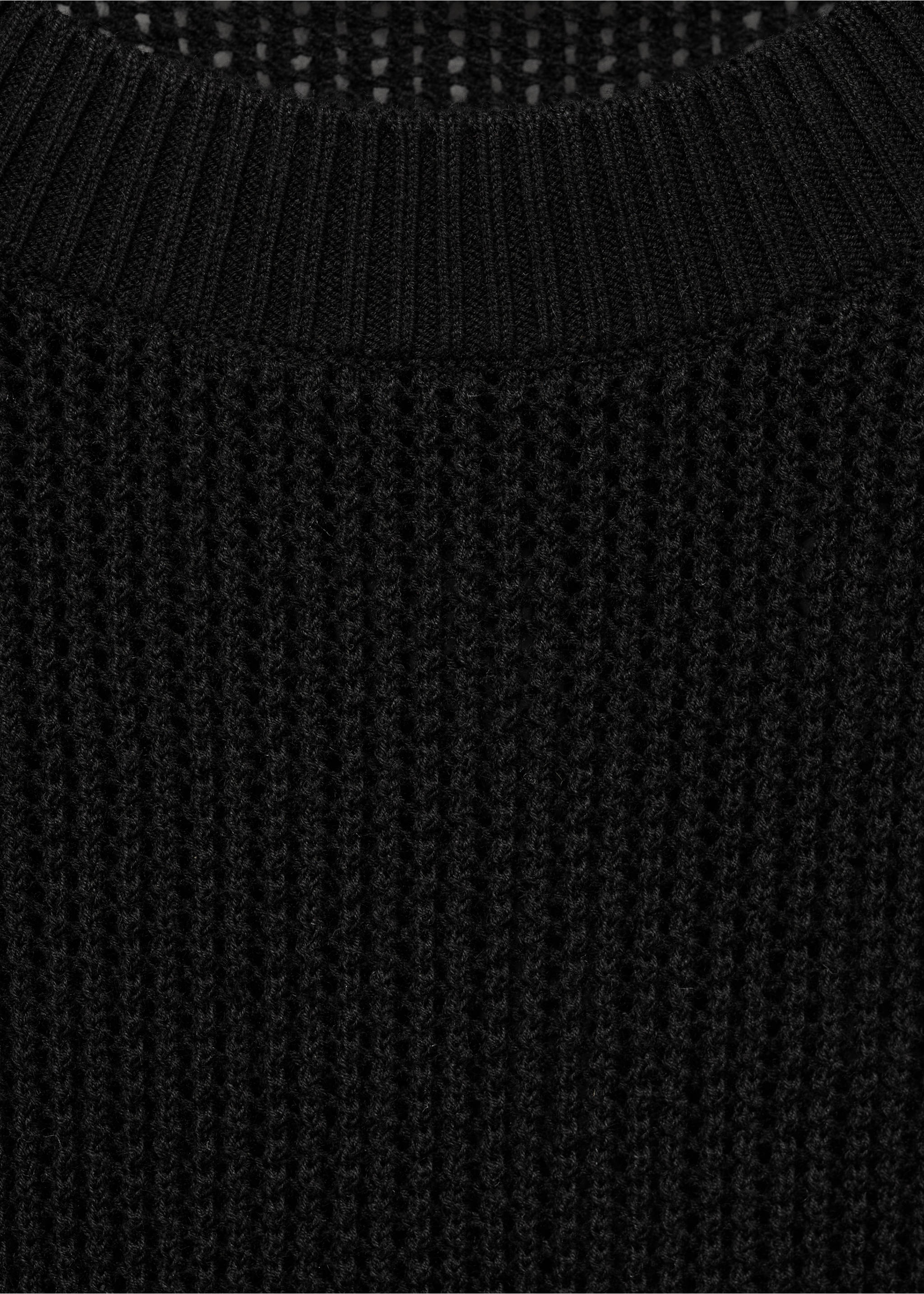 Short-sleeved openwork knitted sweater - Details of the article 8, Black. Ref: 87035747-00.