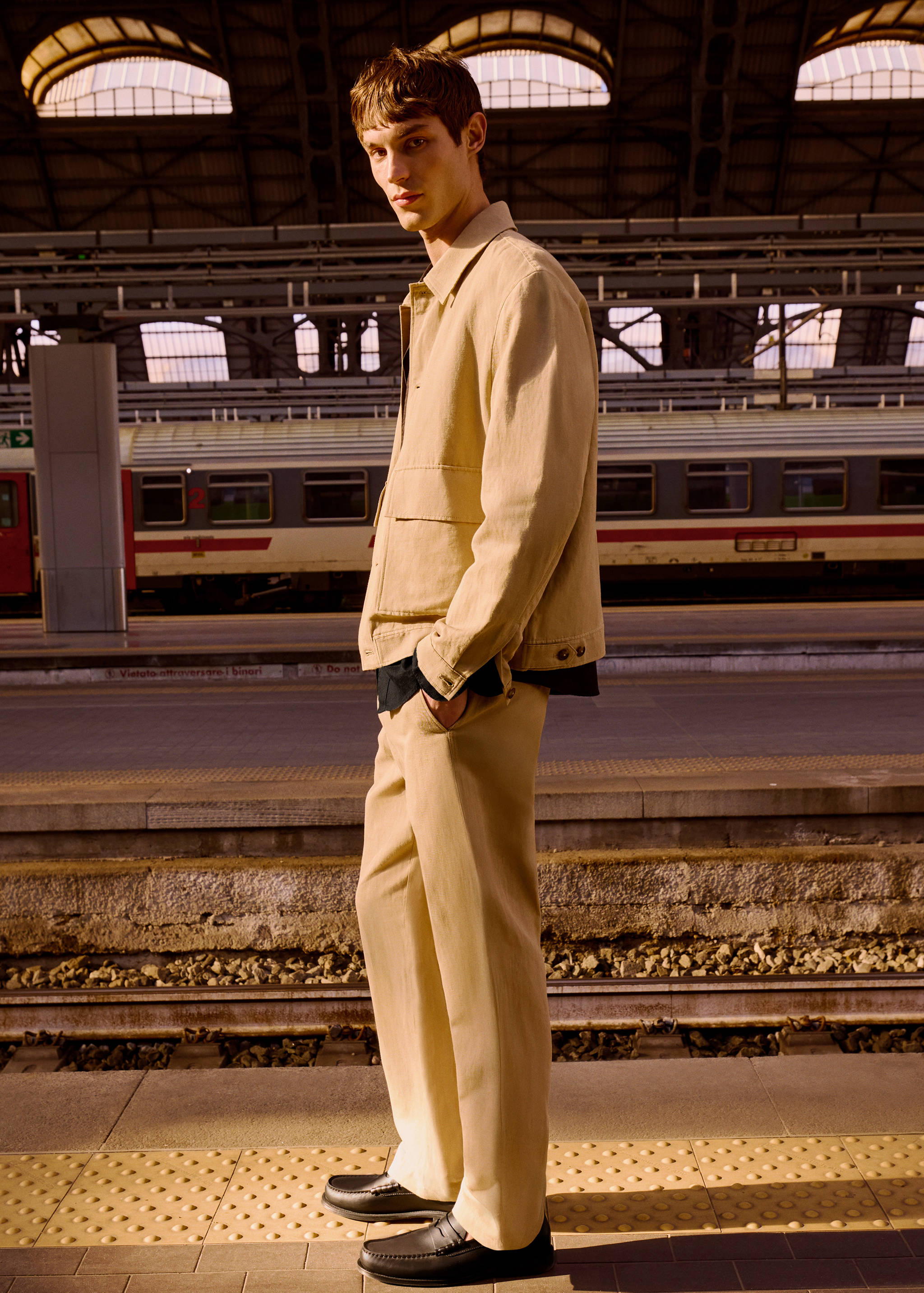 Pantalon lin mélangé regular-fit - Détail de l'article 5