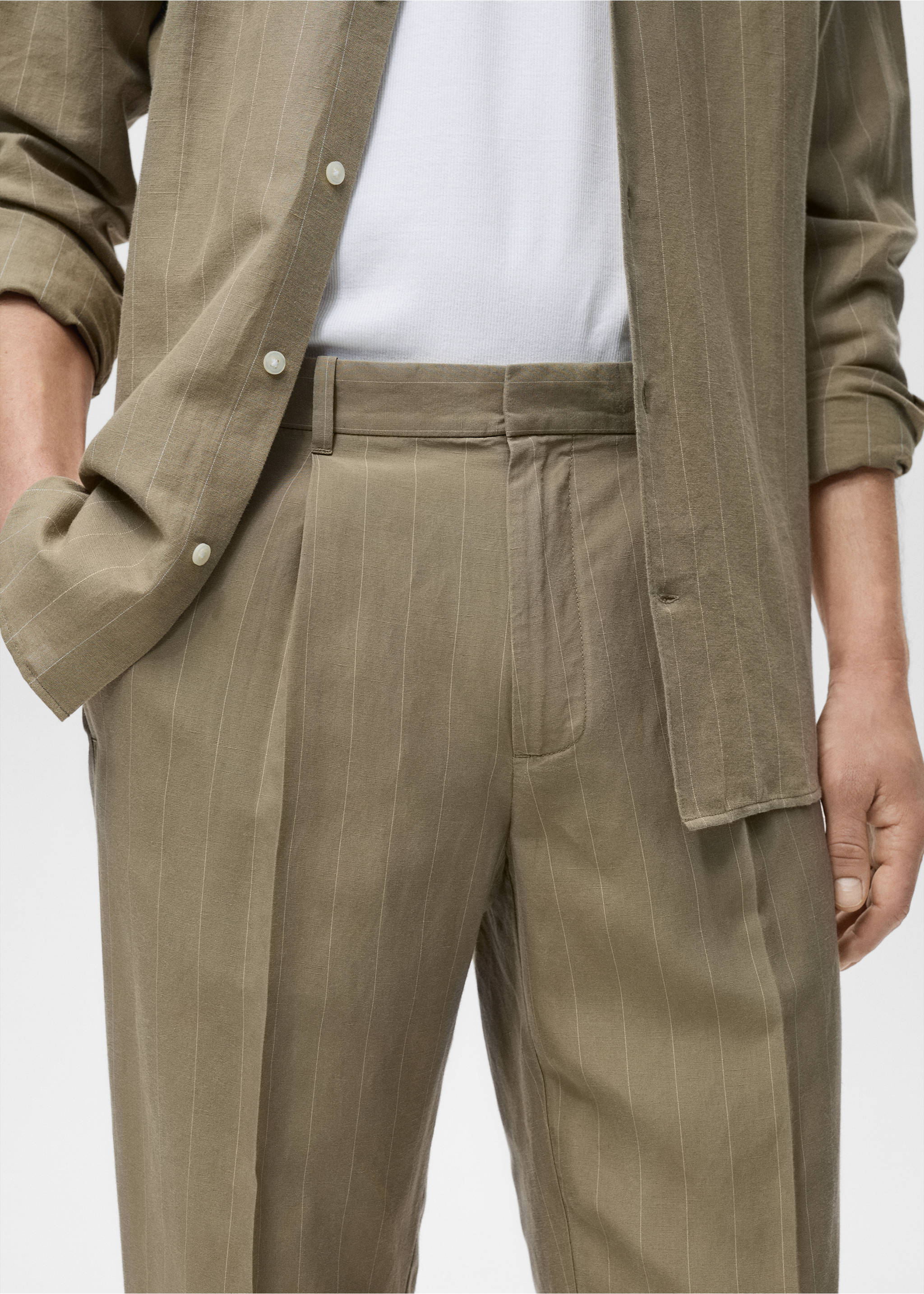 Pinstripe linen trousers - Details of the article 1, Khaki. Ref: 87035918-00.