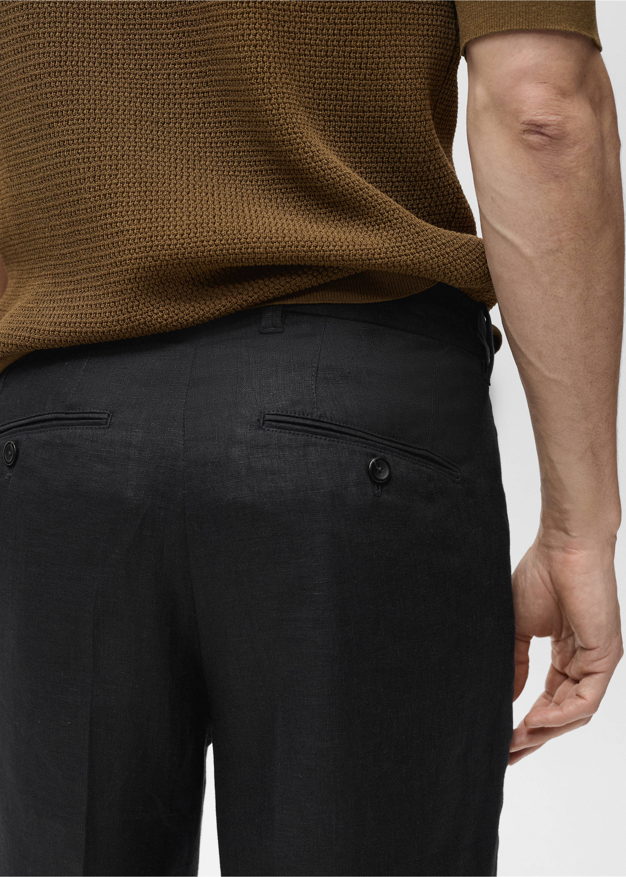 100% linen regular-fit trousers - Details of the article 6, Black. Ref: 87035921-00.