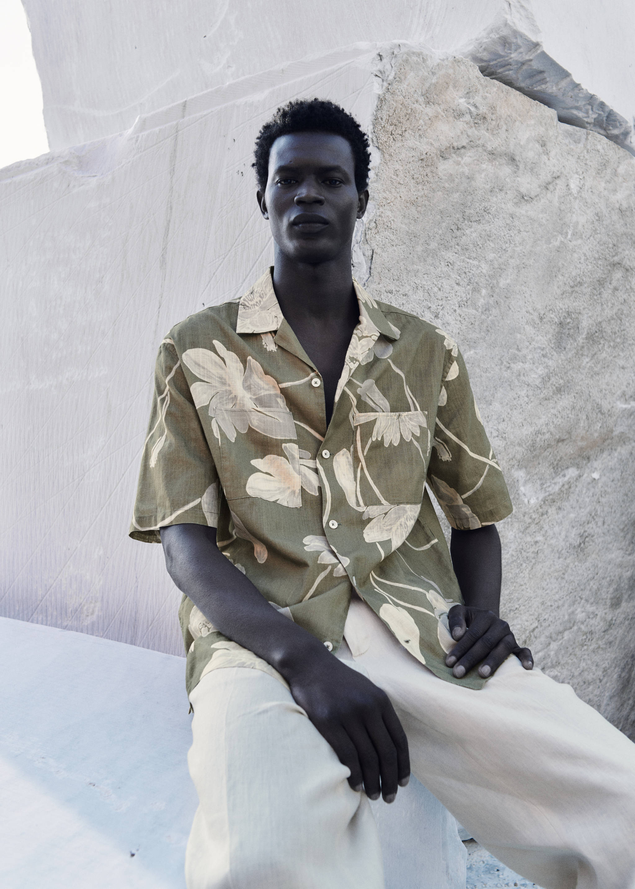 Baumwollhemd mit Blumenmuster - Detail des Artikels 3