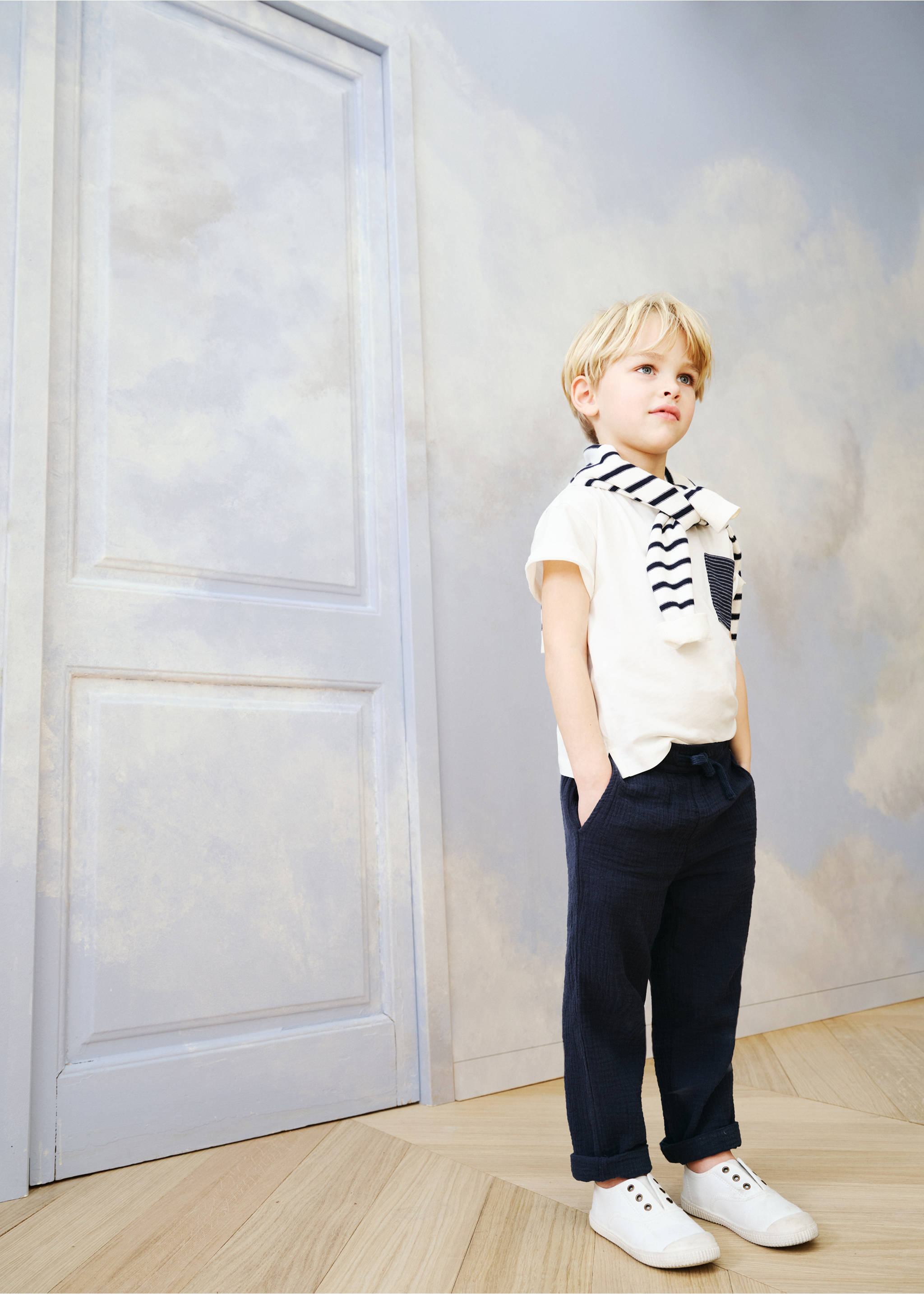 Pantalon droit coton - Détail de l'article 5, Bleu marine foncé. Ref: 87035942-00.