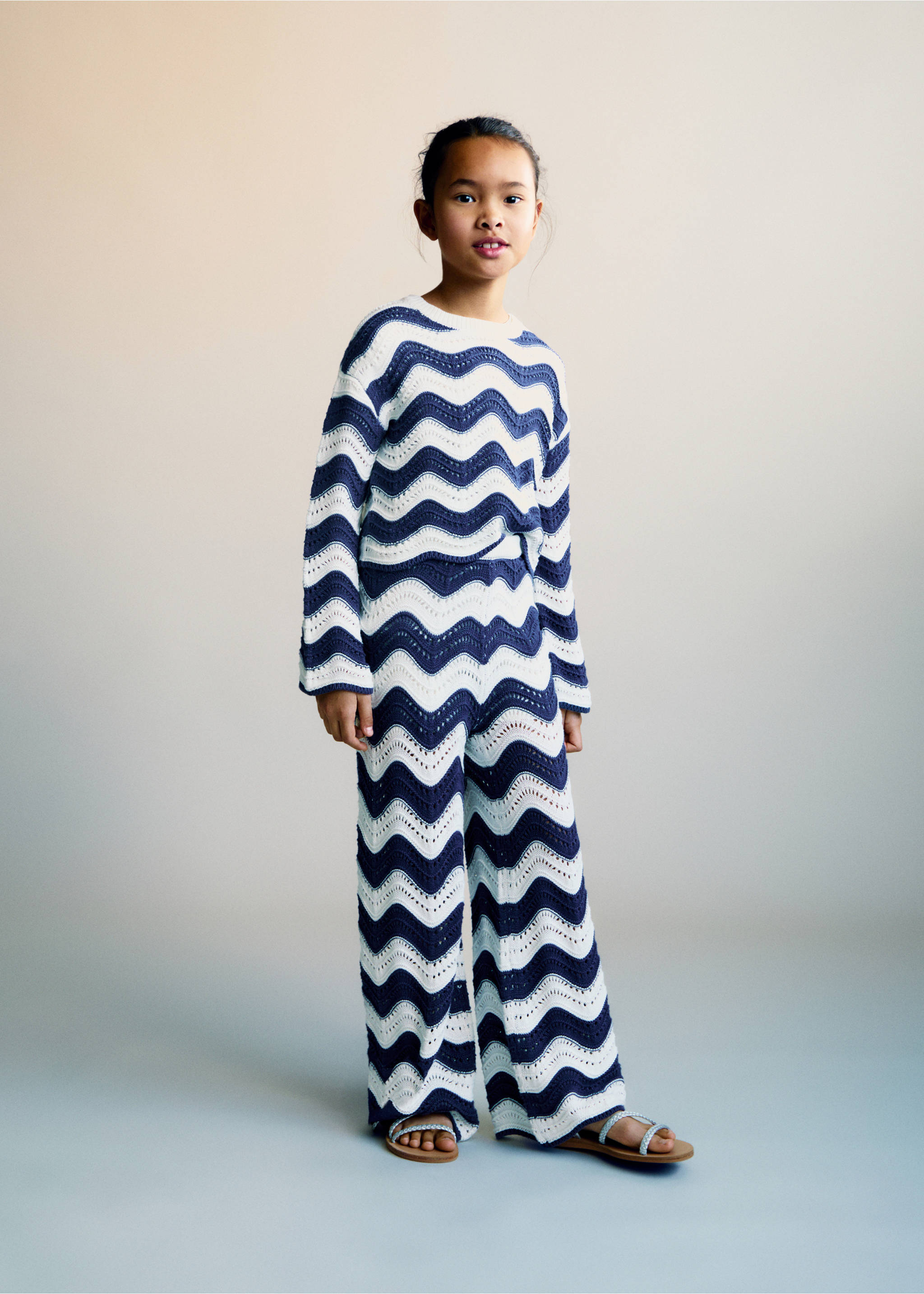 Pull en maille ajourée à motif zigzag - Plan général, Bleu encre. Ref: 87035951-00.