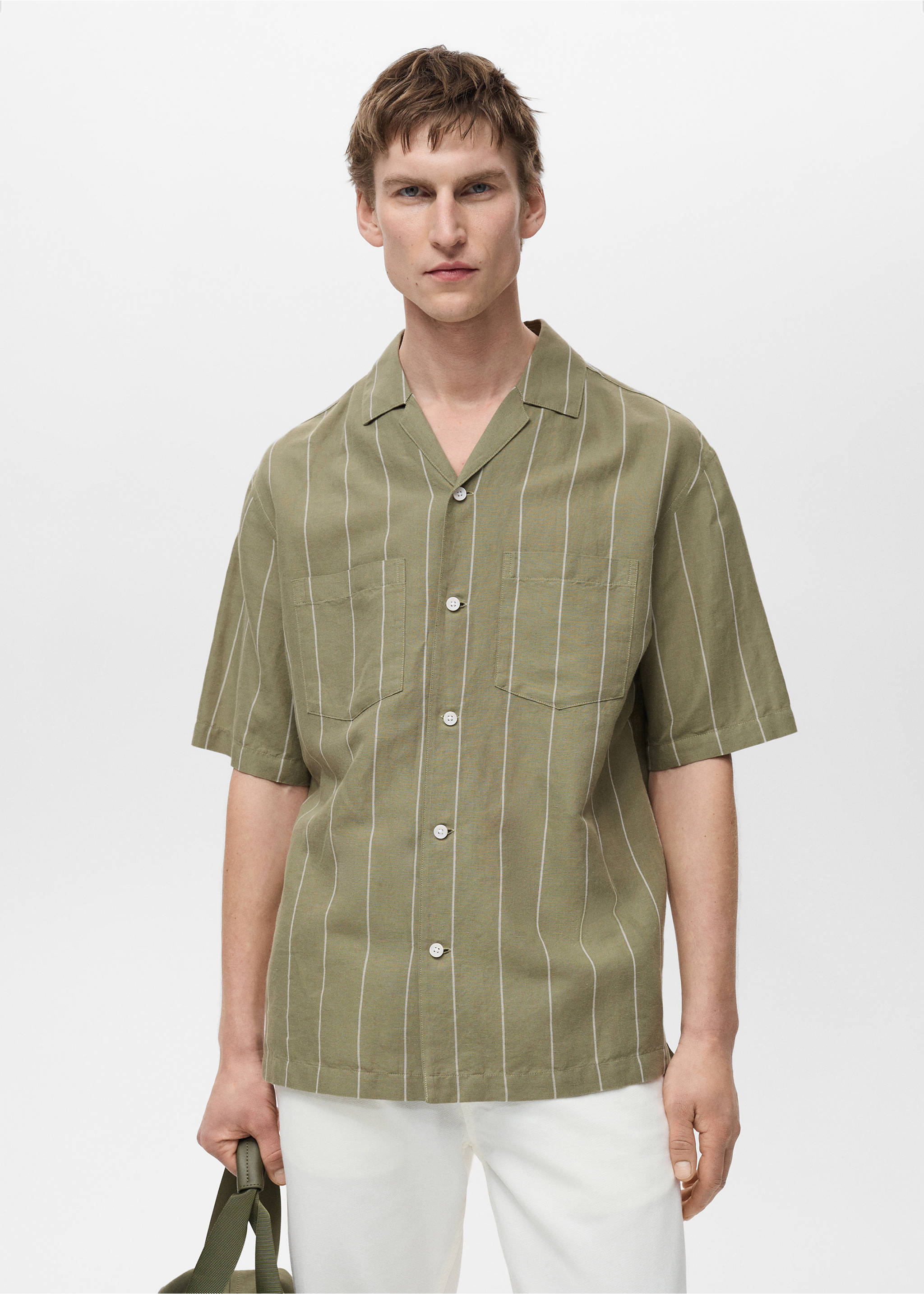 Camisa lino bowling raya diplomática - Plano medio, Verde. Ref: 87035952-00.
