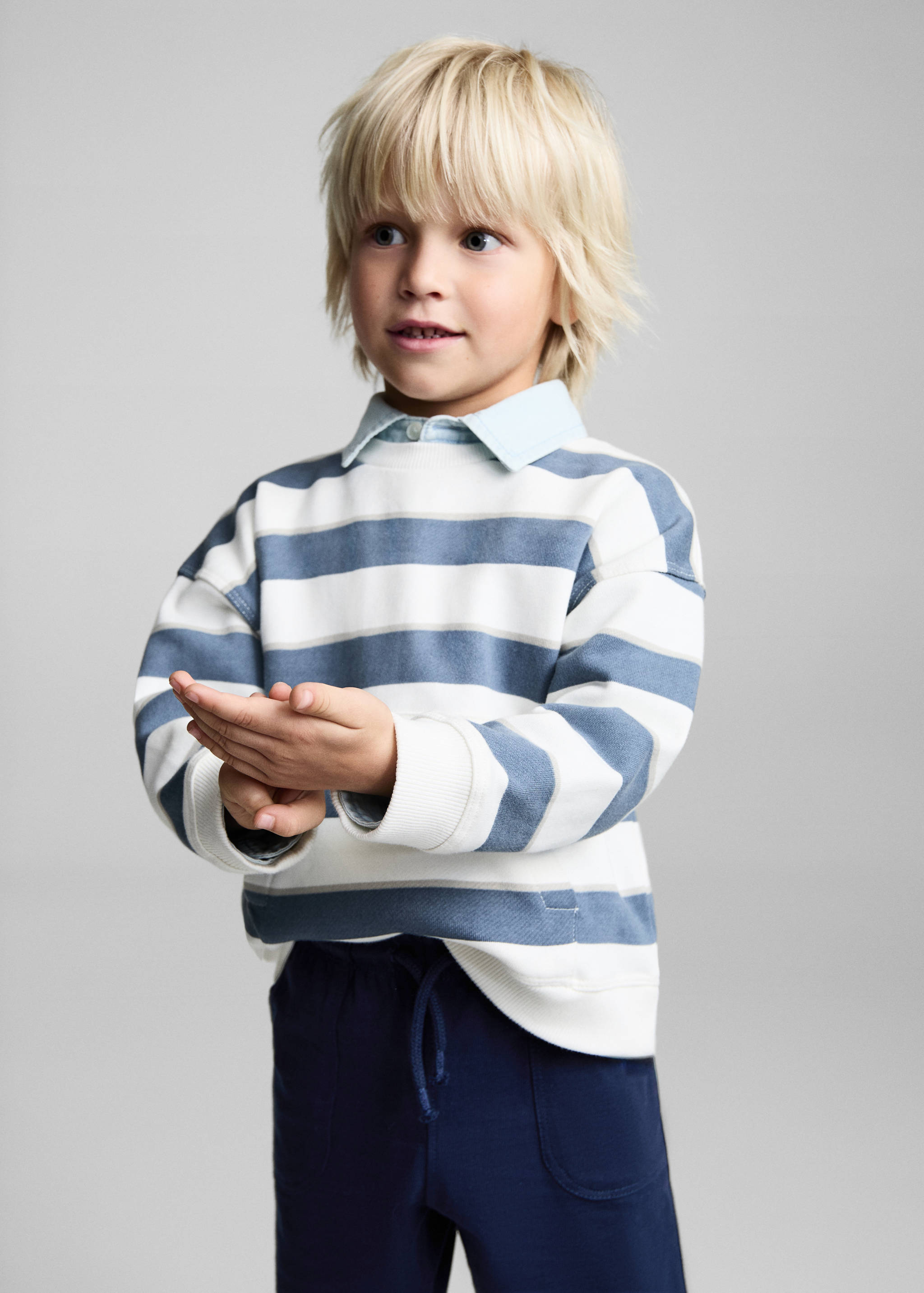 Cotton shorts with drawstring - Medium plane