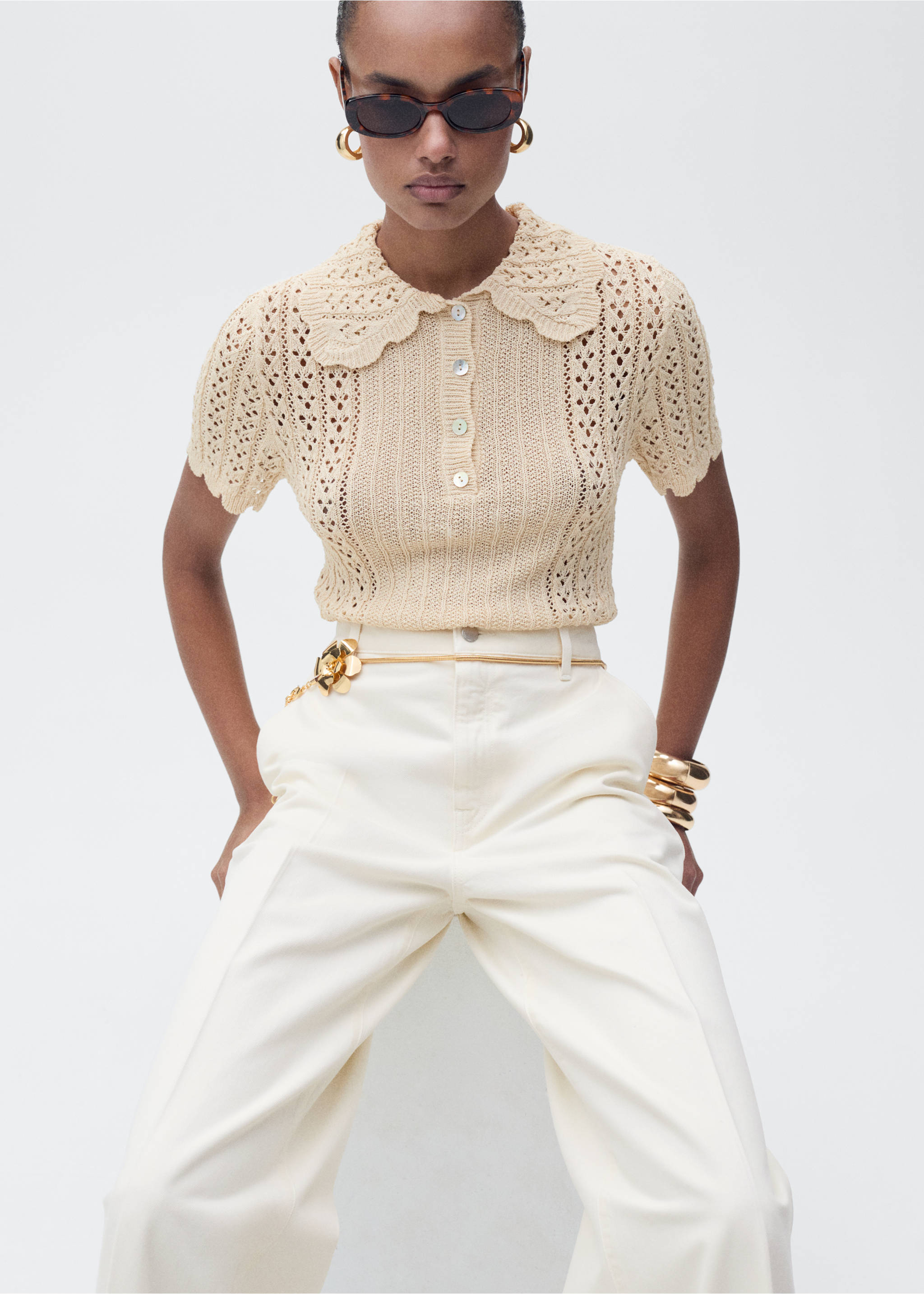 High-waisted wideleg jeans - Details of the article 1, Ecru. Ref: 87035993-00.