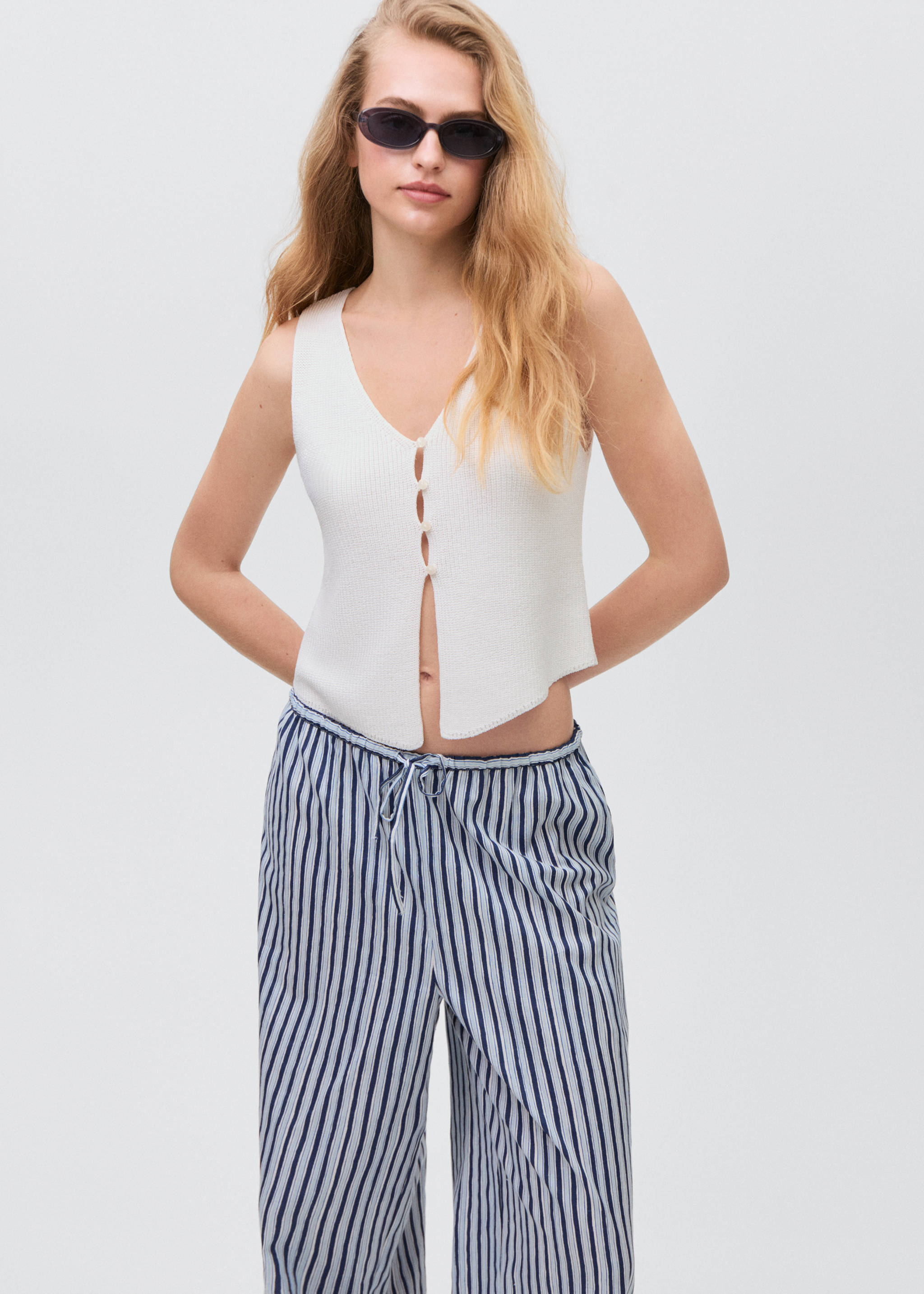 Straight striped trousers - Details of the article 1