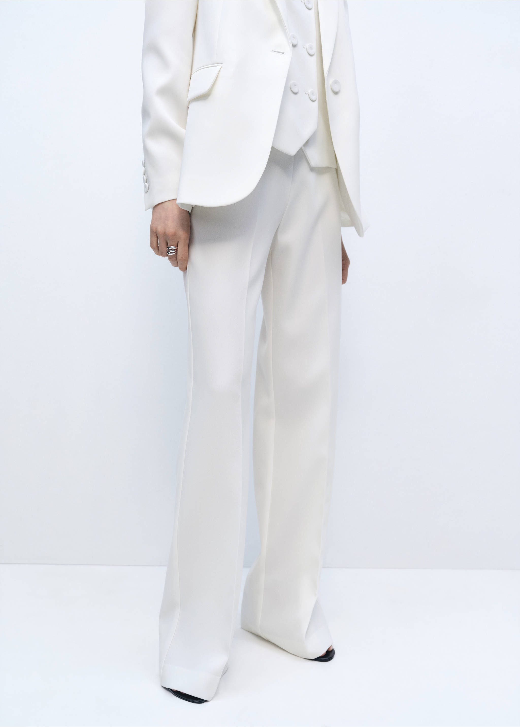 Gerade Anzughose mit hoher Bundhöhe - Mittlere Ansicht, Cremeweiß. Ref: 87036357-00.