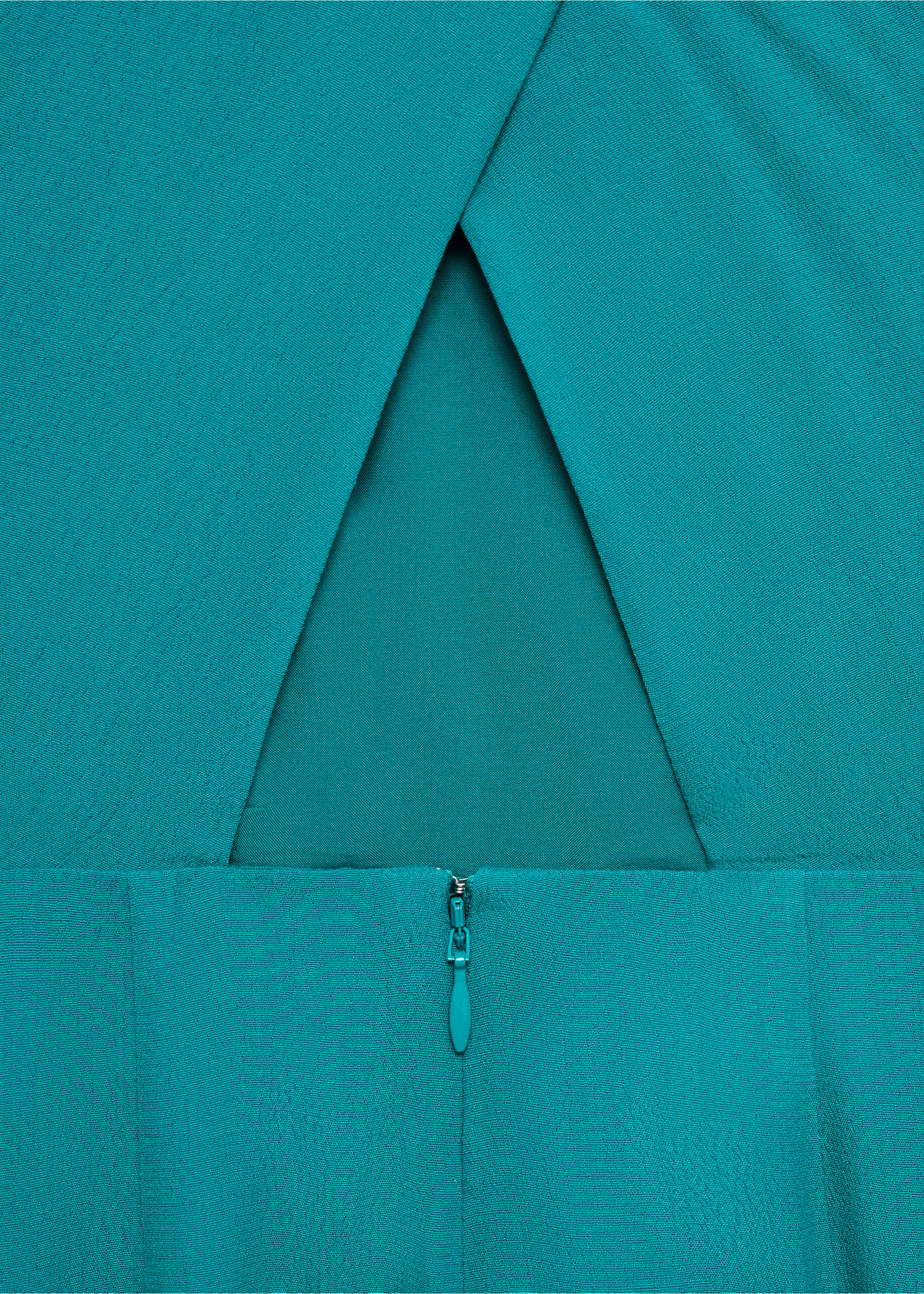 Langes Neckholderkleid - Detail des Artikels 8, Türkis. Ref: 87036359-00.