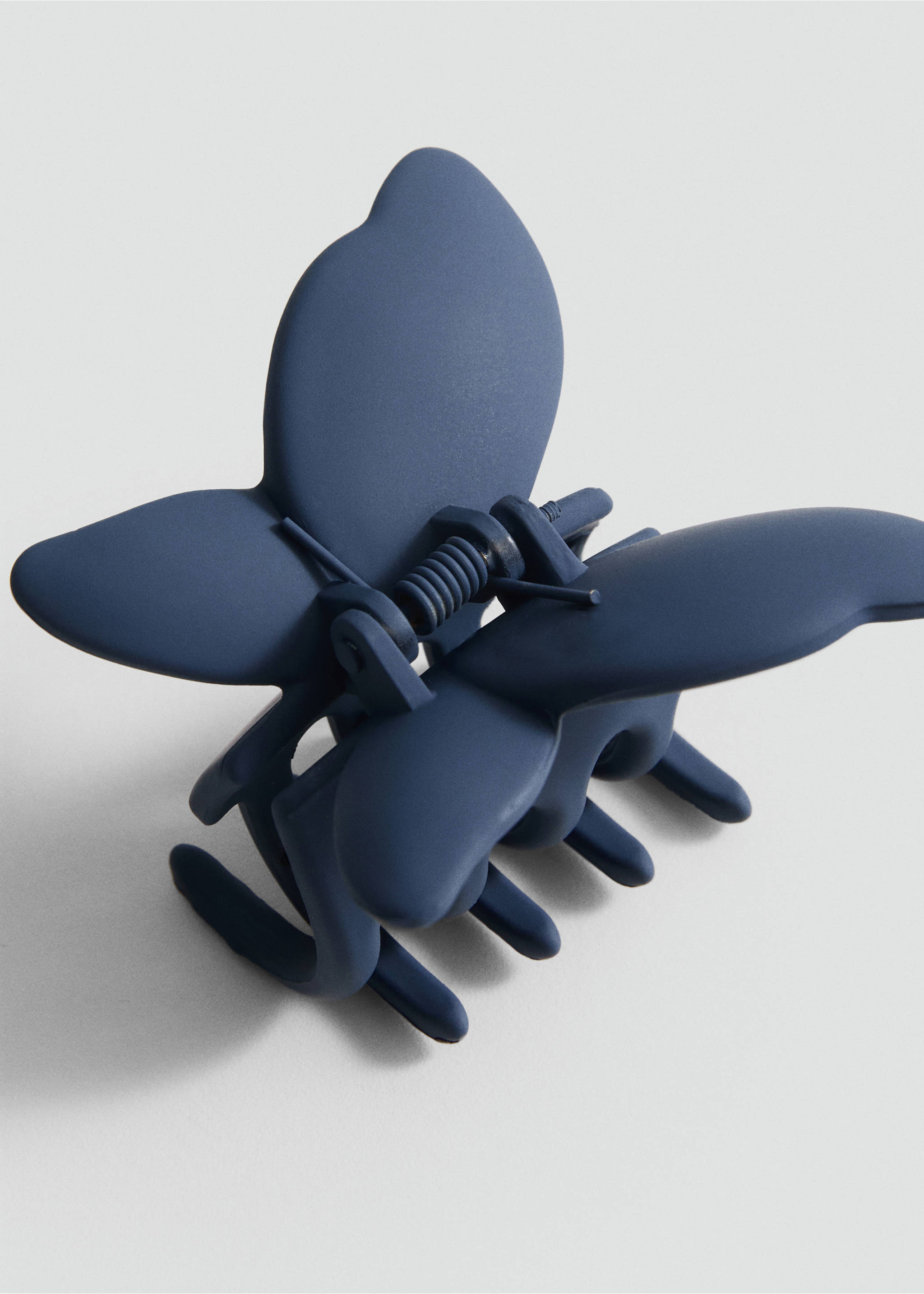 Butterfly hair clip - Medium plane, Navy. Ref: 87036366-00.