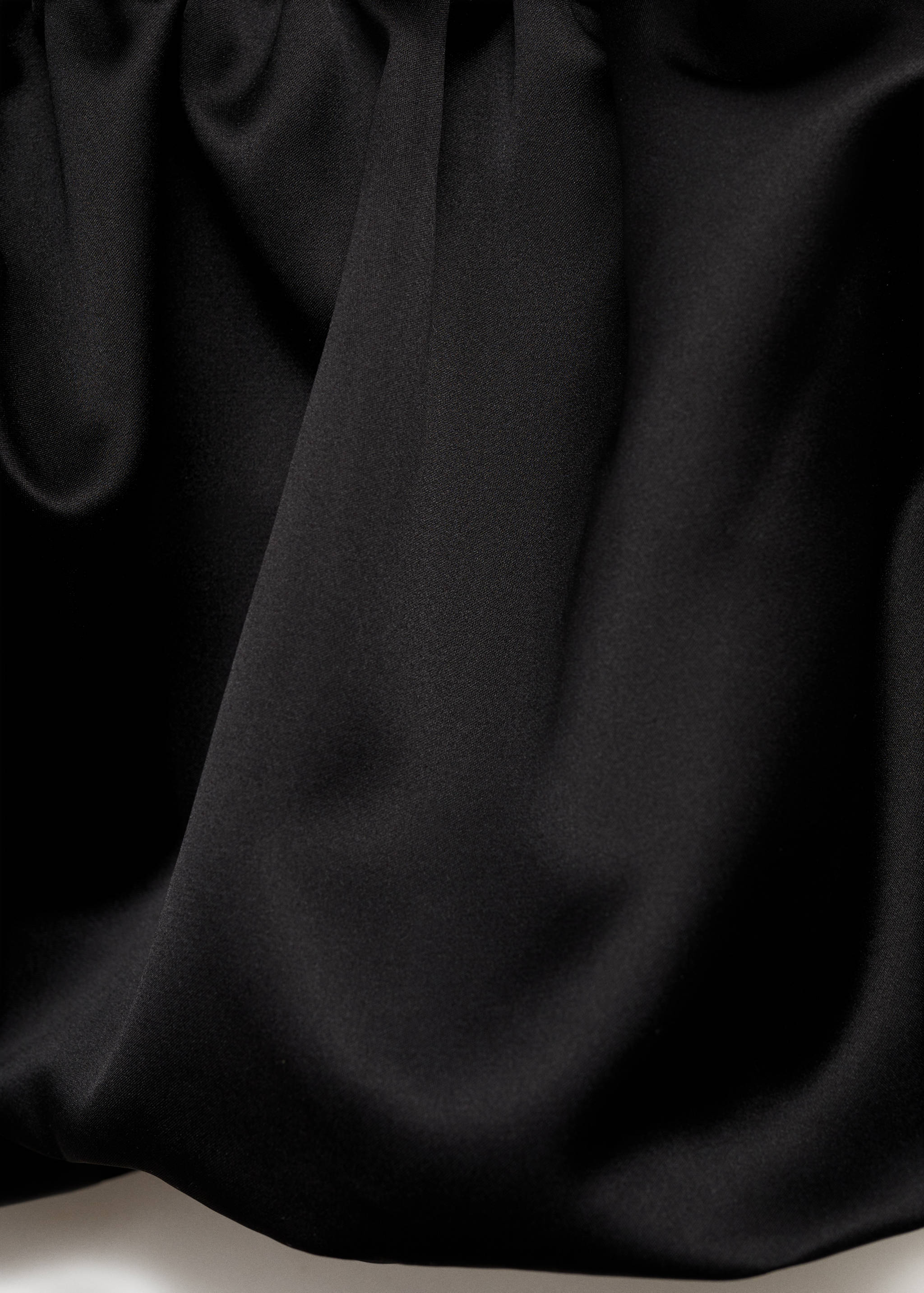 Gömbszabású, halter nyakú top - A termék adatai 0