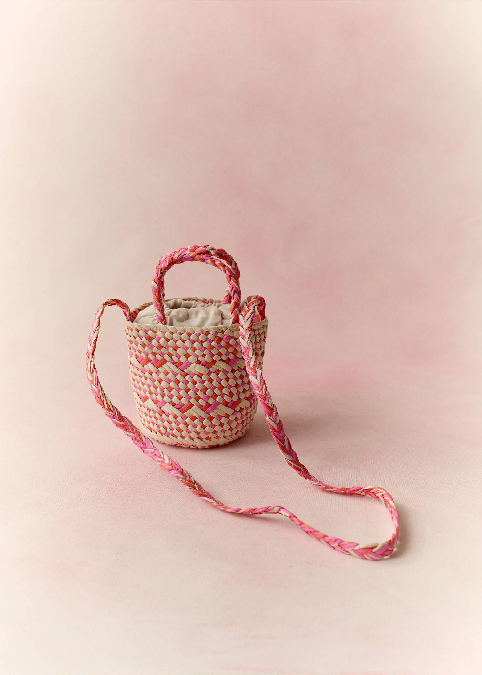 Braided mini bag - Details of the article 5, Pink. Ref: 87036711-00.