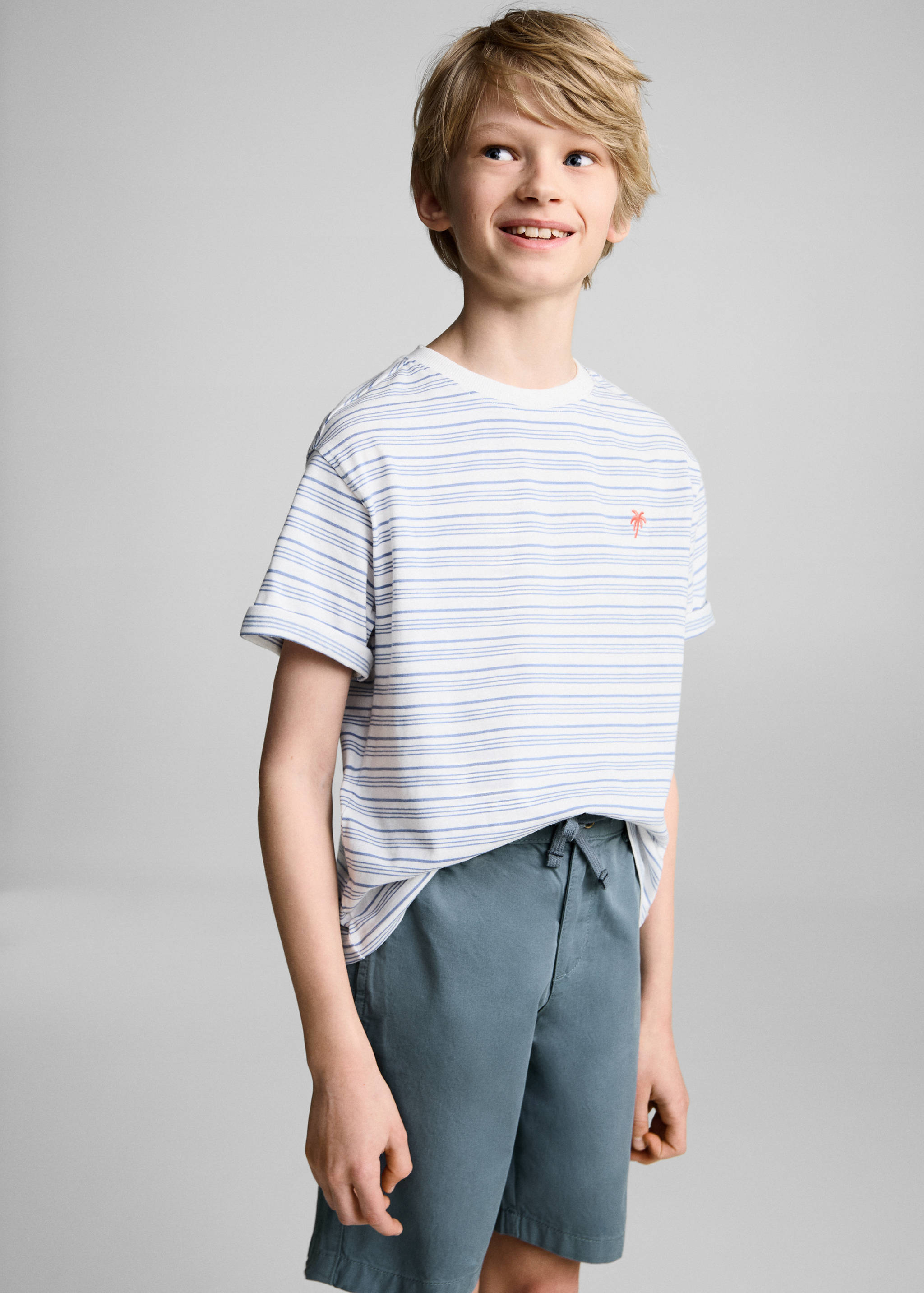 Elastic waist Bermuda shorts - Medium plane