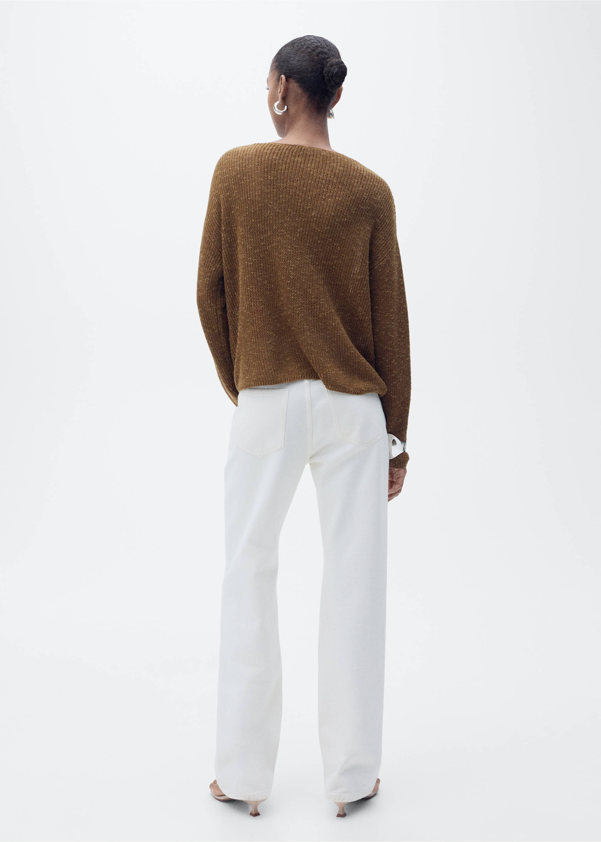 V-neck knit sweater - Reverse of the article, Tobacco Brown. Ref: 87037165-00.