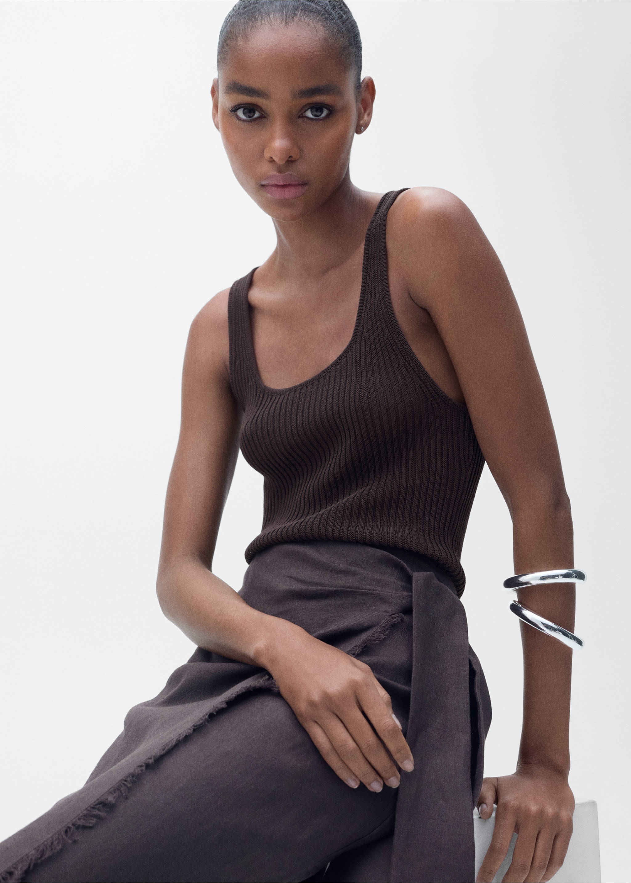 Chunky rib-knit top - Details of the article 2, Chocolate. Ref: 87037166-00.