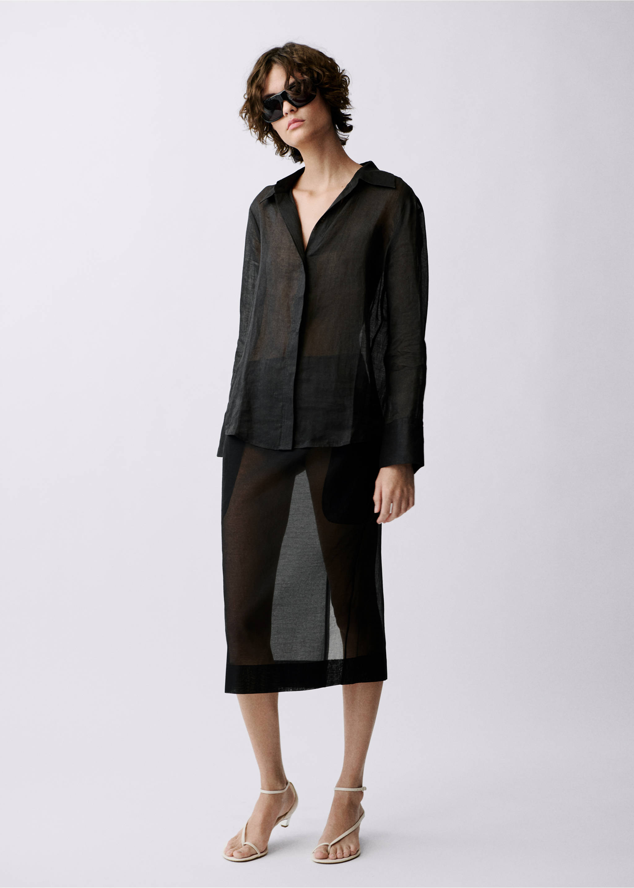 Camisa ramio botones ocultos - Plano general, Negro. Ref: 87037167-00.