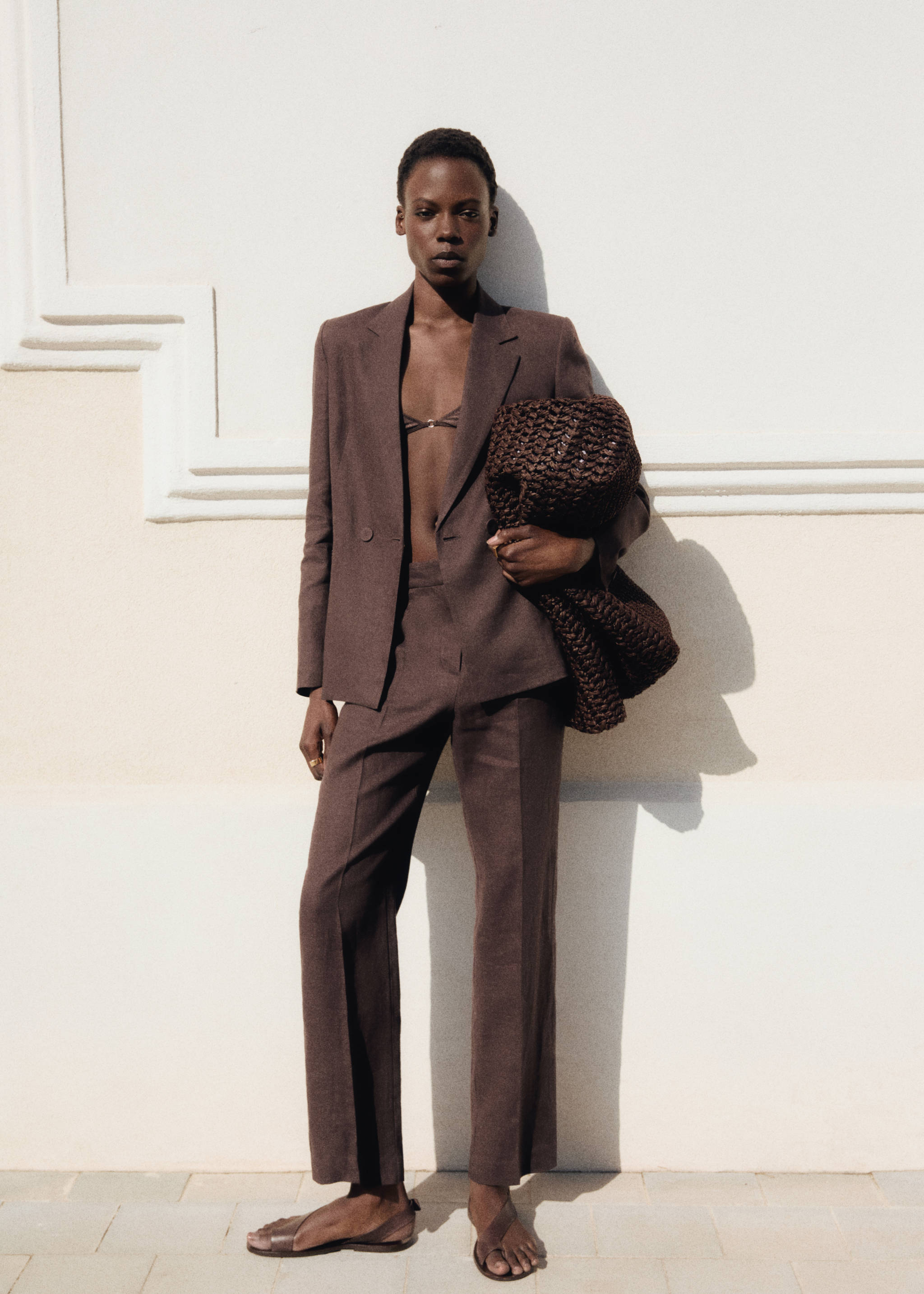 Linen suit jacket - Details of the article 6, Brown. Ref: 87037171-00.