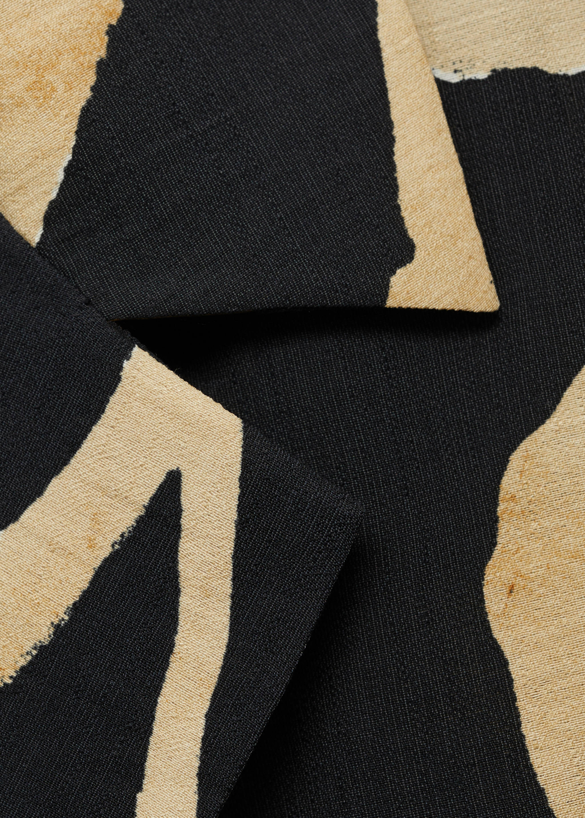 Camisa de manga curta estampada - Pormenor do artigo 8