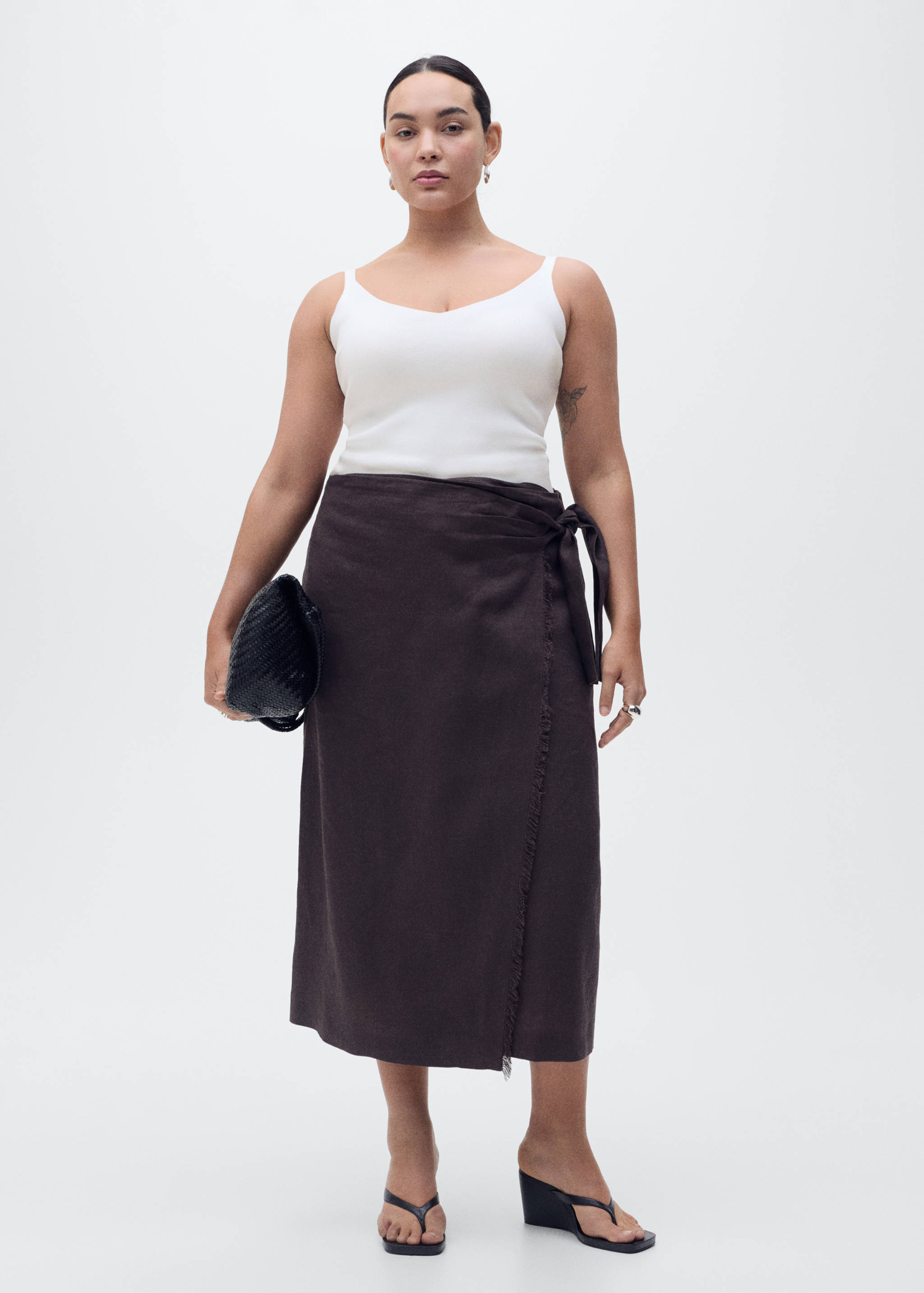 V-neck knit top - Details of the article 3