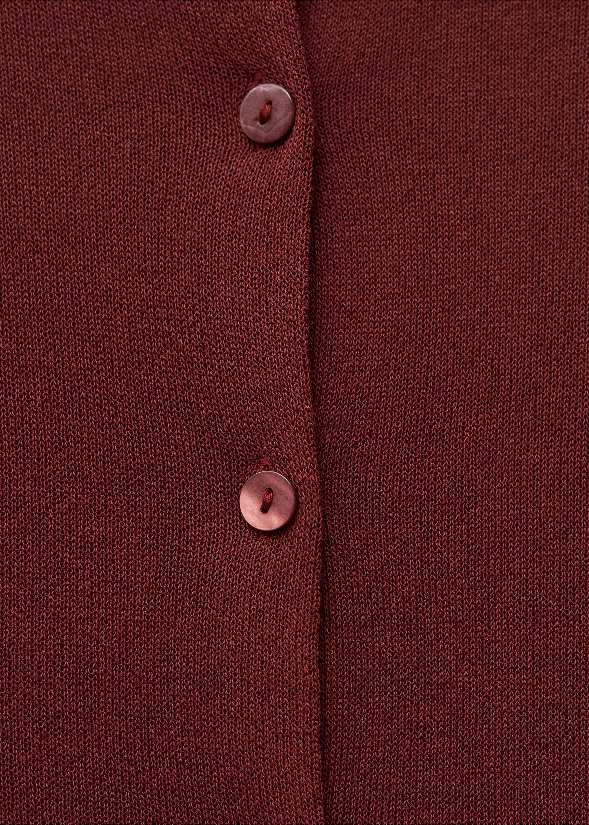 Fine-knit straight-fit cardigan - Details of the article 8, Burgundy. Ref: 87037190-00.