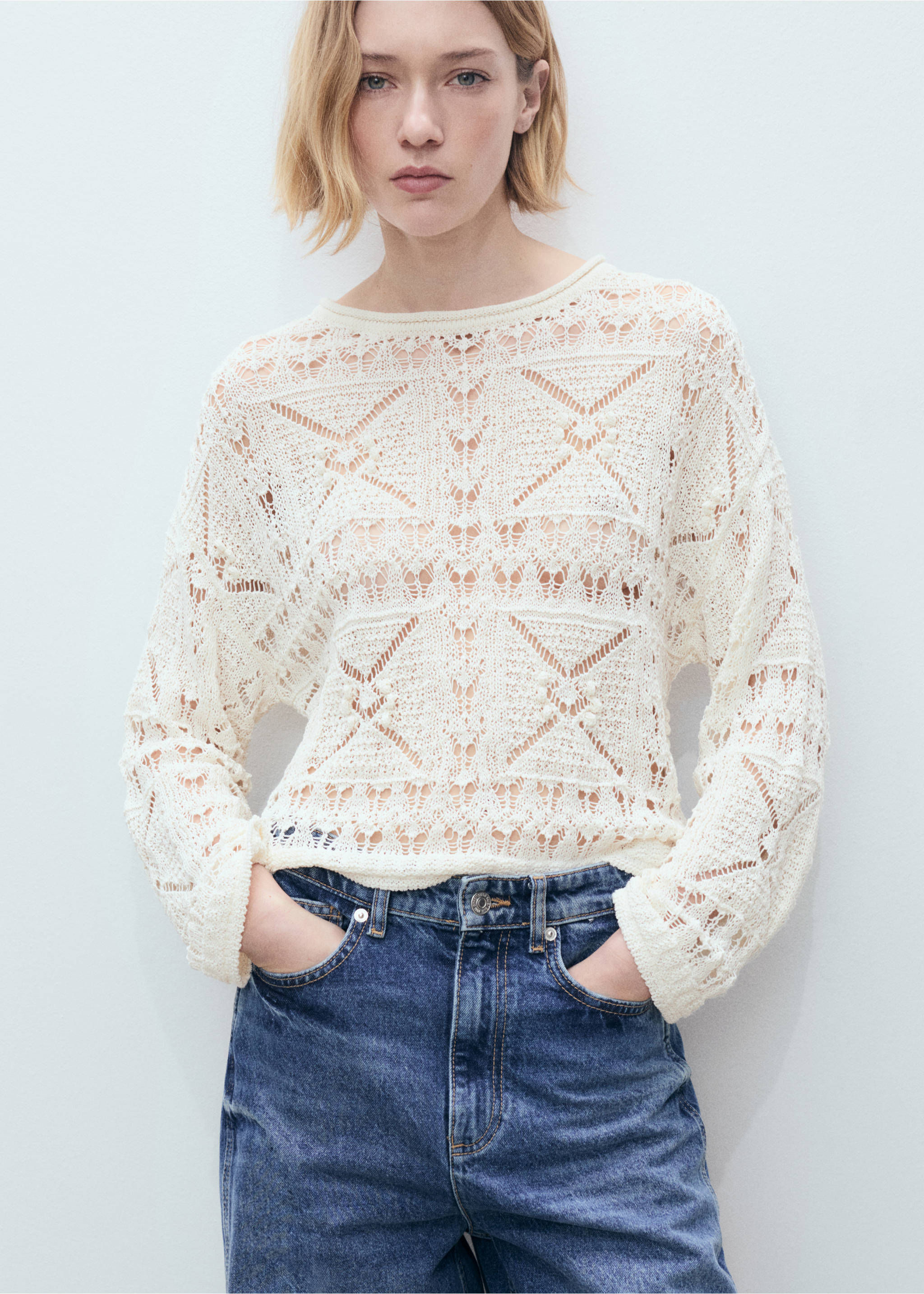 Oversize-Strickpullover mit Lochmuster - Mittlere Ansicht, Ecru. Ref: 87037192-00.