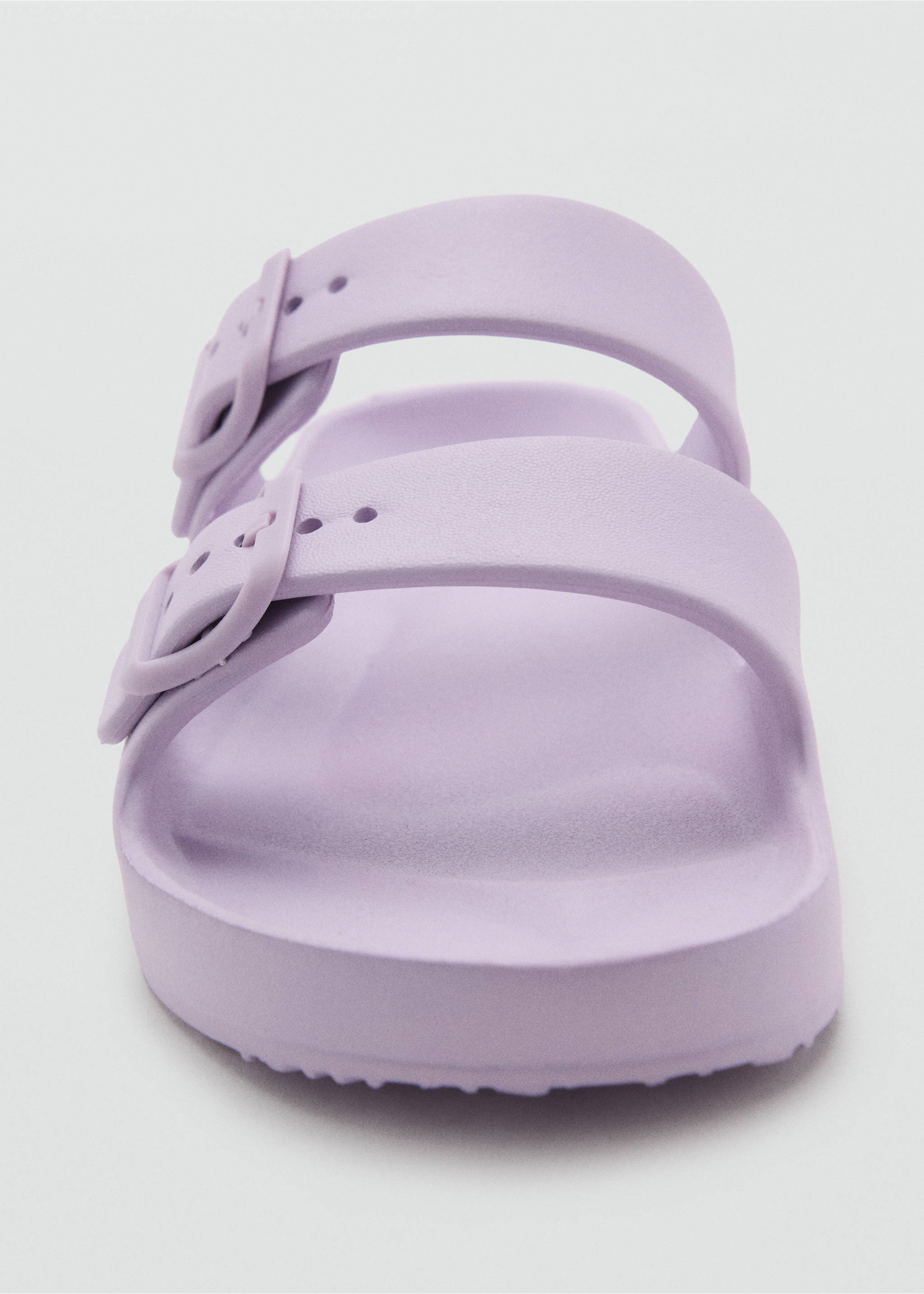 Flip-Flops mit Riemen und Schnalle - Detail des Artikels 3, Helllila/Pastelllila. Ref: 87037676-00.