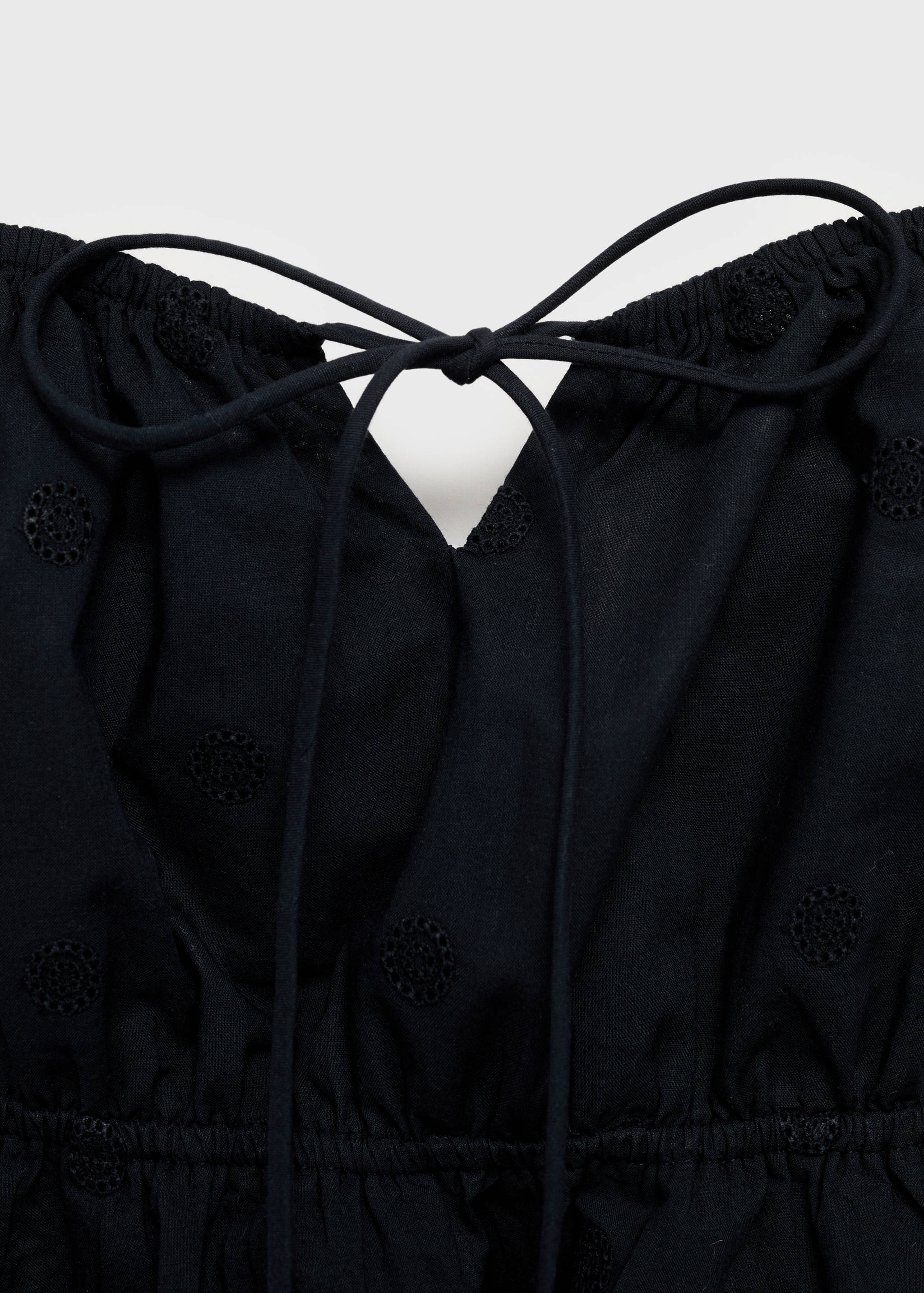 Embroidered crop top - Details of the article 0