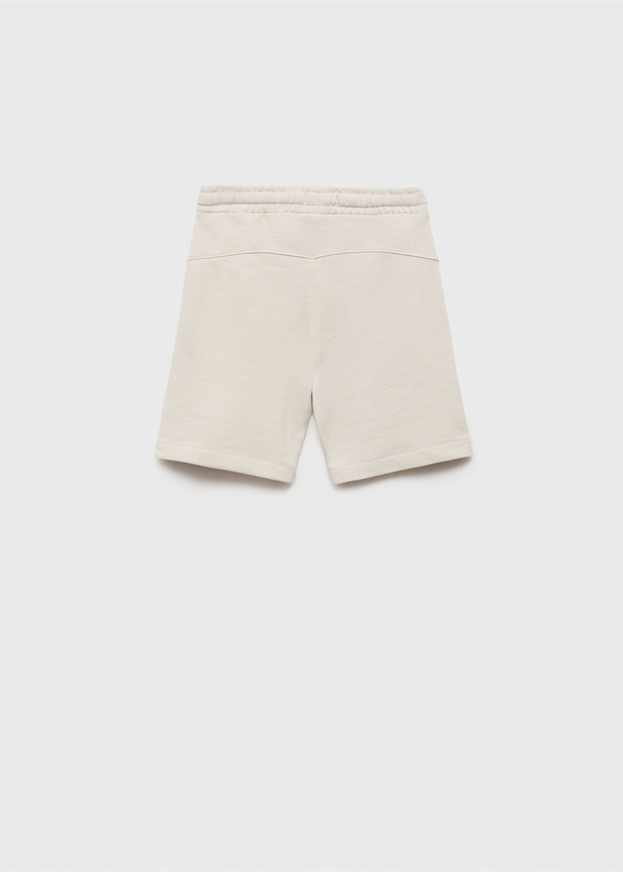 Contrast pockets Bermuda shorts - Reverse of the article, Sand. Ref: 87037705-00.