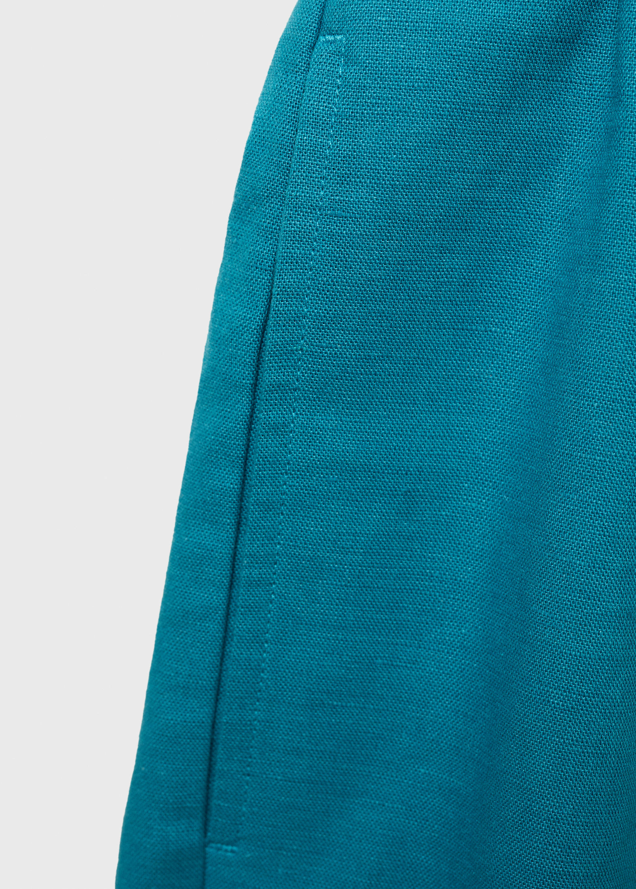 Linen-blend bermuda shorts with drawstring - Details of the article 0