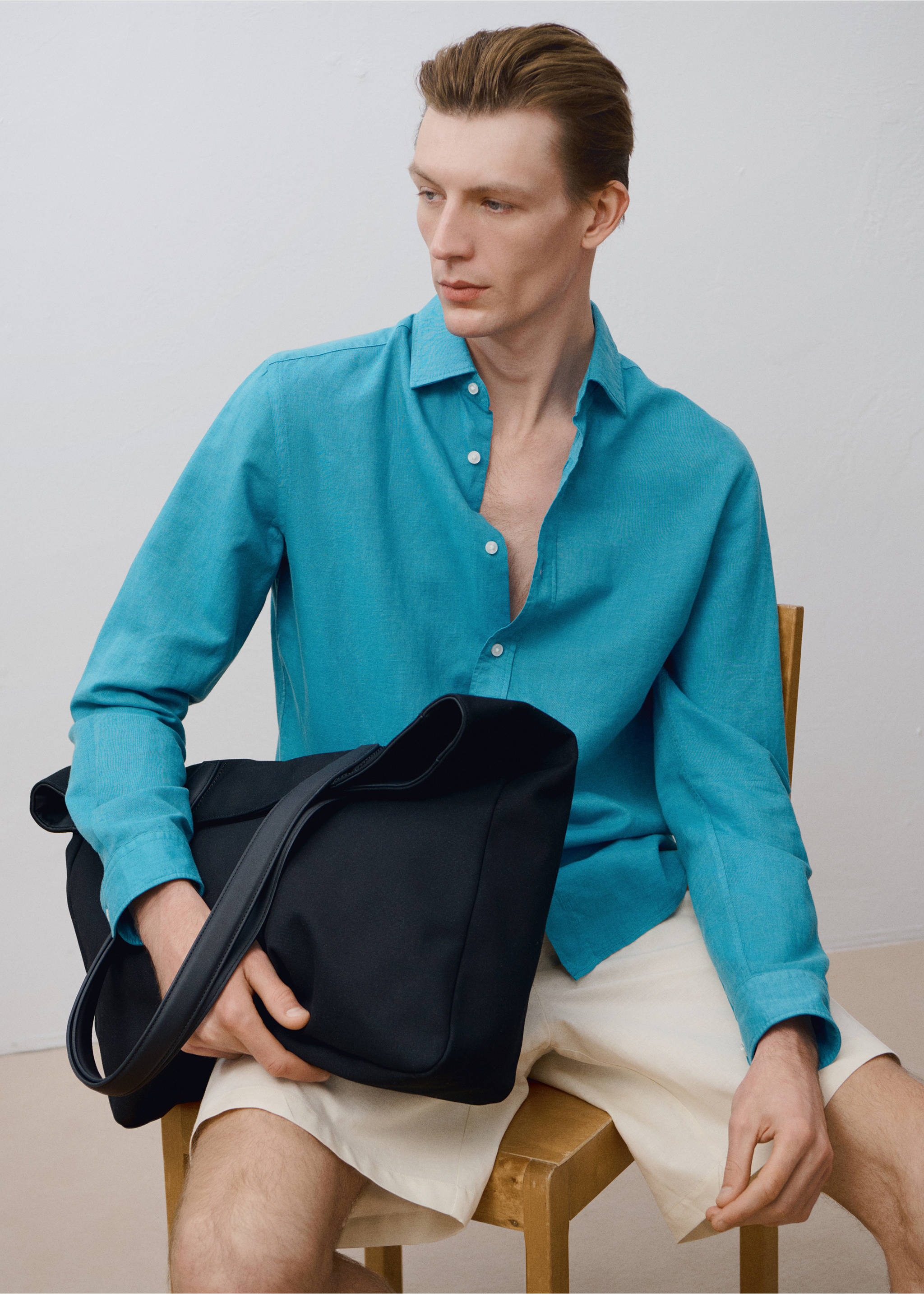 Chemise lin - Détail de l'article 5, Turquoise. Ref: 87037891-00.