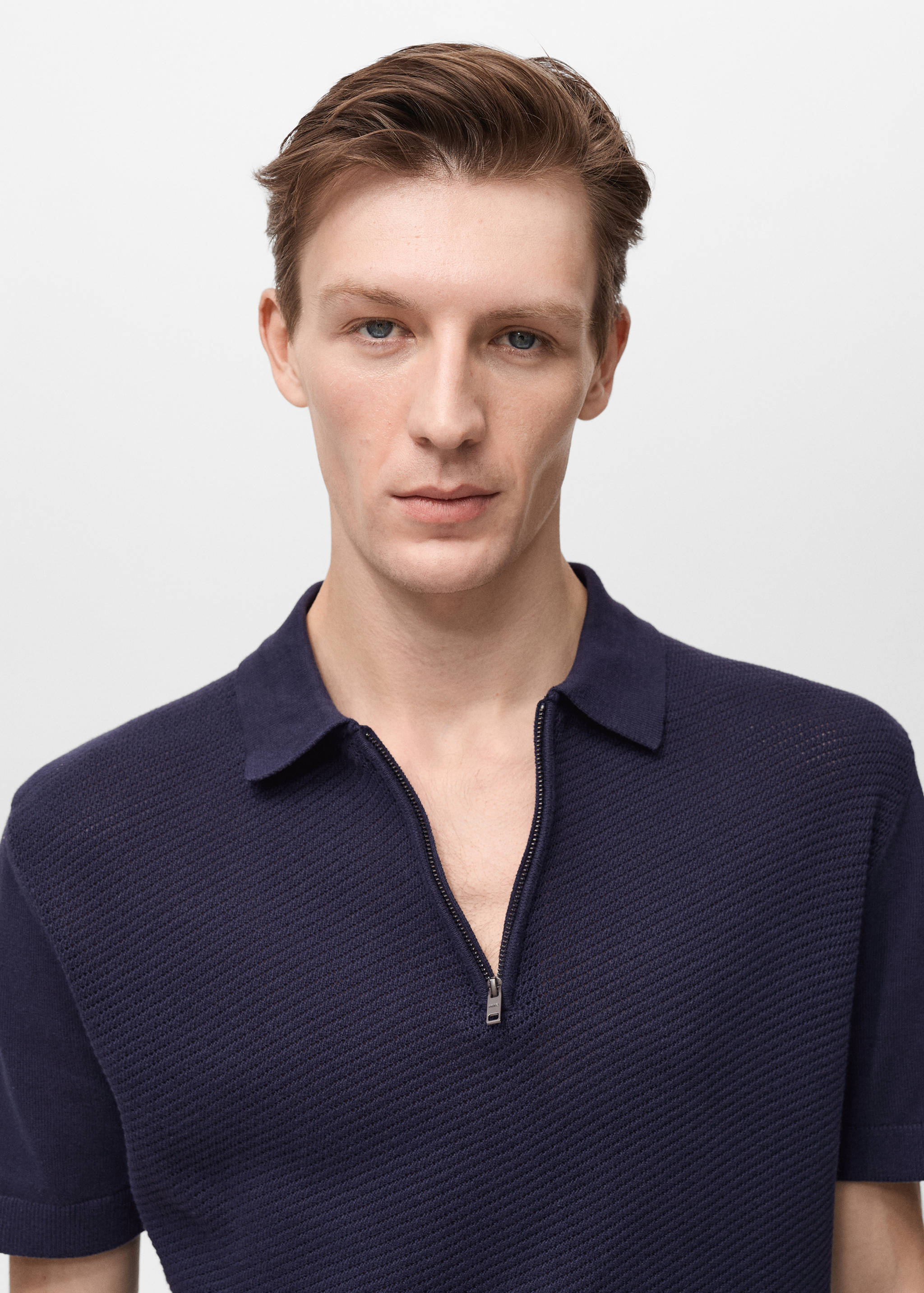 Openwork knitted polo shirt with zip - Details of the article 1