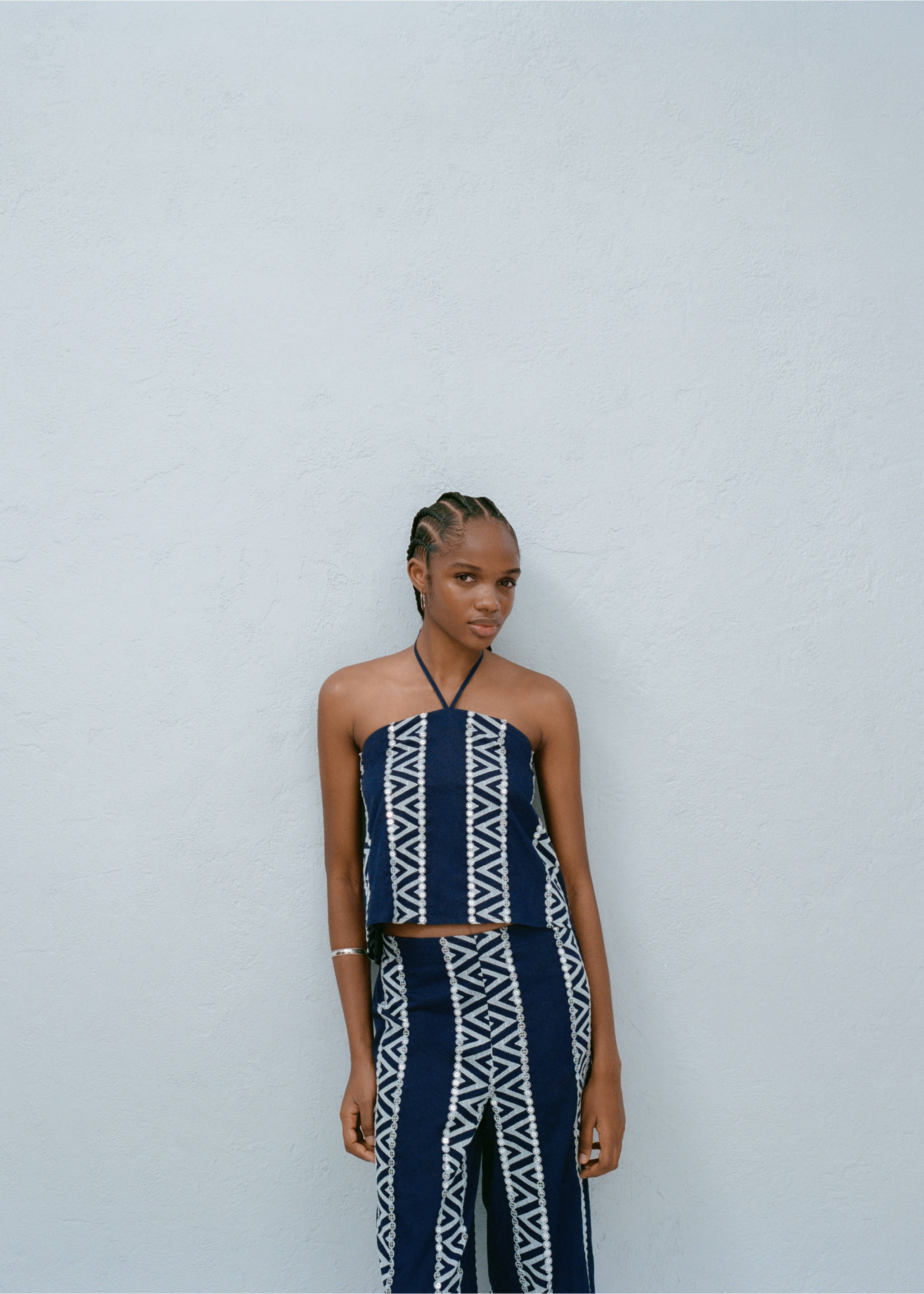 Mirror-embroidered top - Details of the article 5, Navy. Ref: 87038271-00.