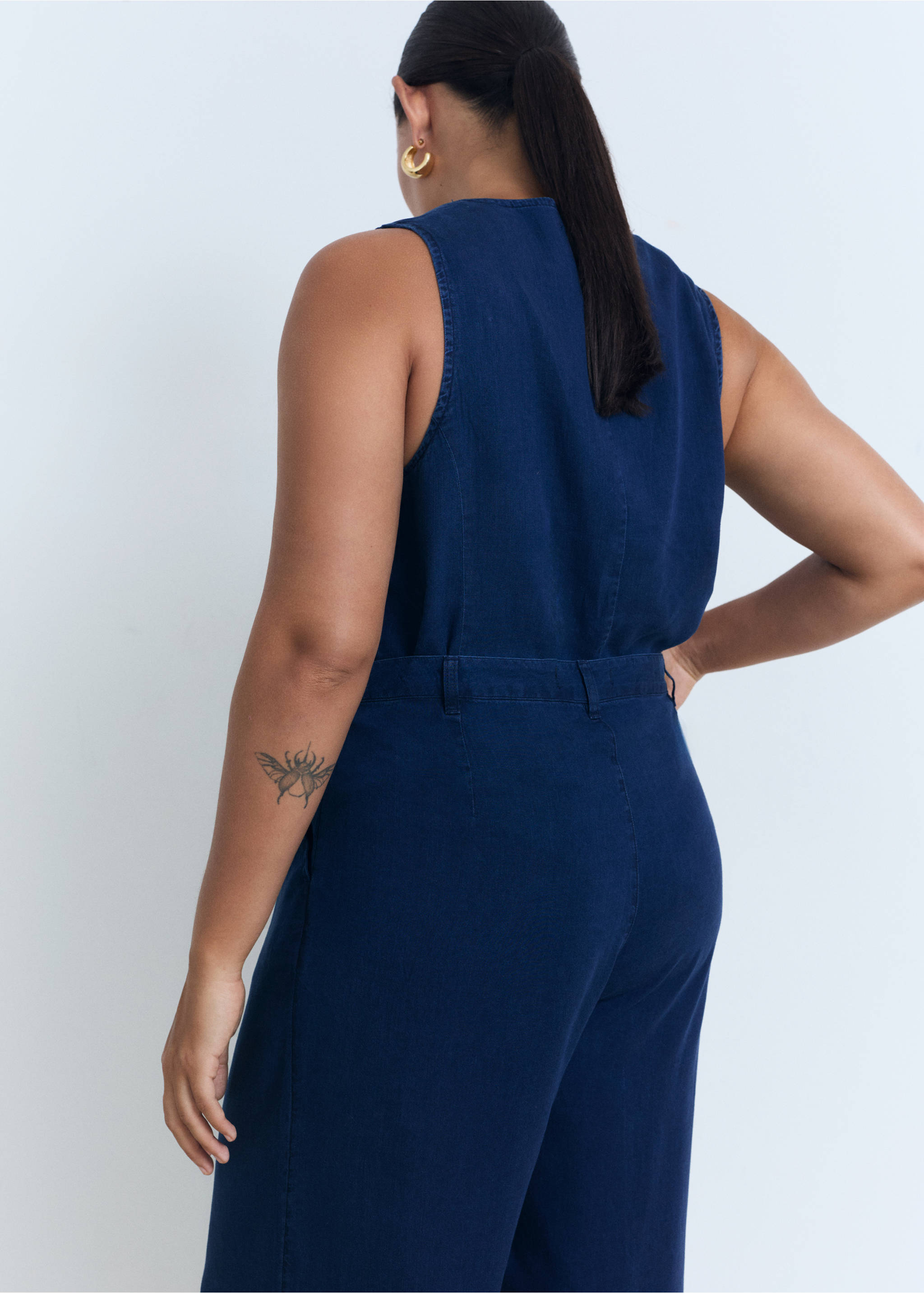 Pantalón wide leg lyocell pinzas - Detalle del artículo 4, Azul oscuro. Ref: 87038643-00.