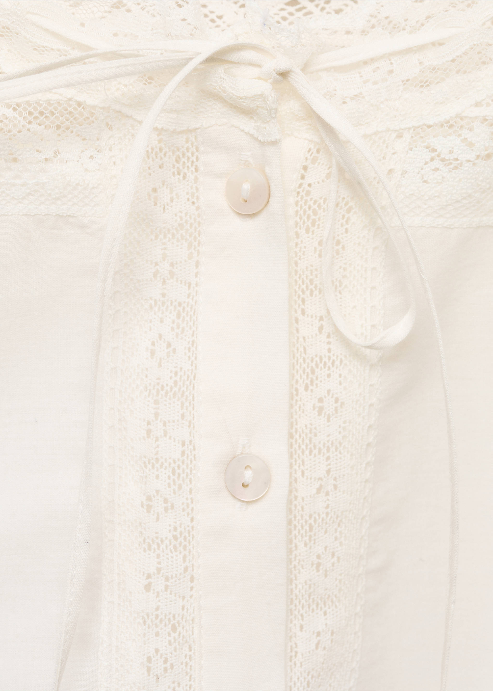 Cotton blouse with lace details - Details of the article 8, Off White. Ref: 87038646-00.