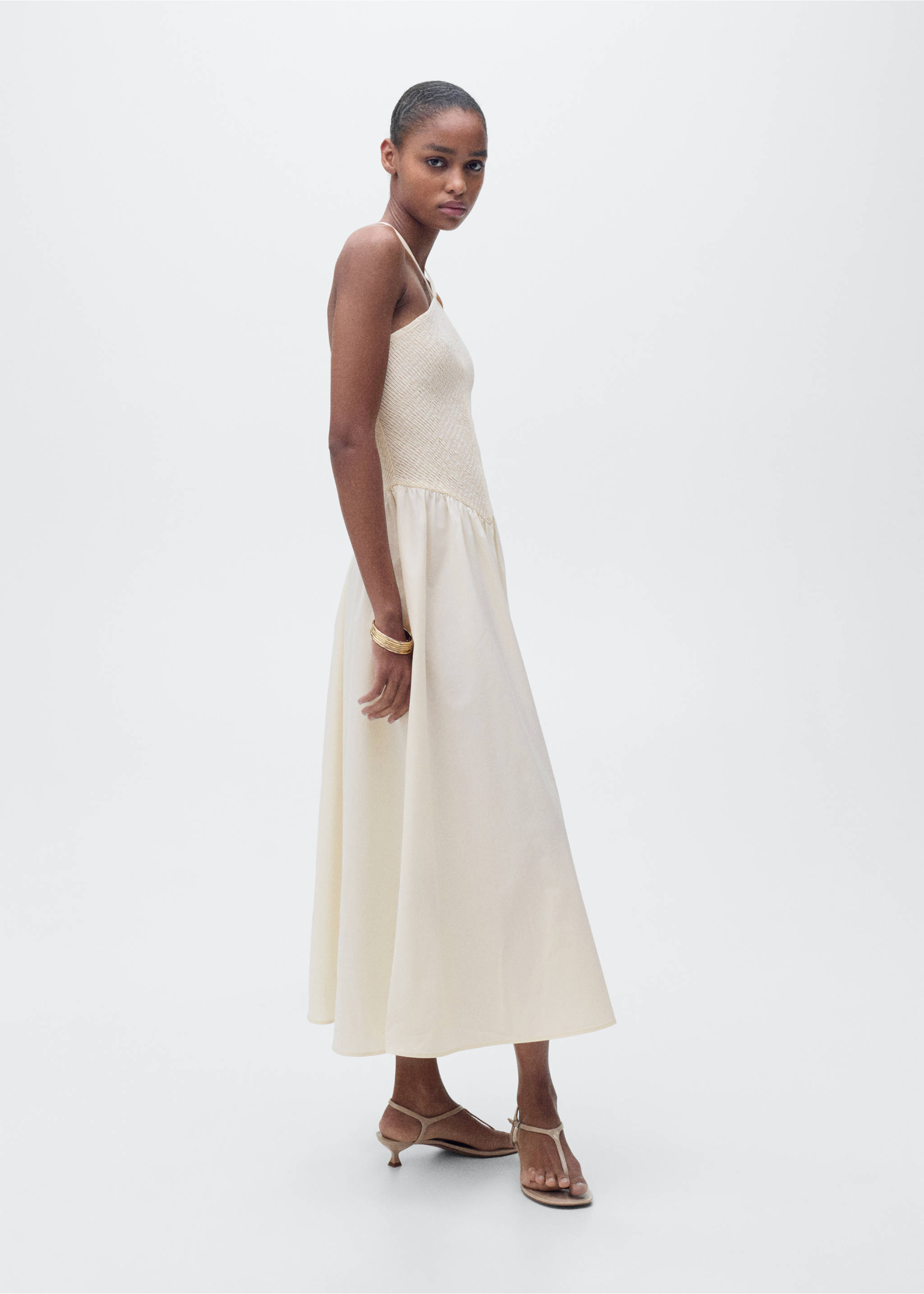 Combined halter-neck dress - Details of the article 2, Ecru. Ref: 87039064-00.