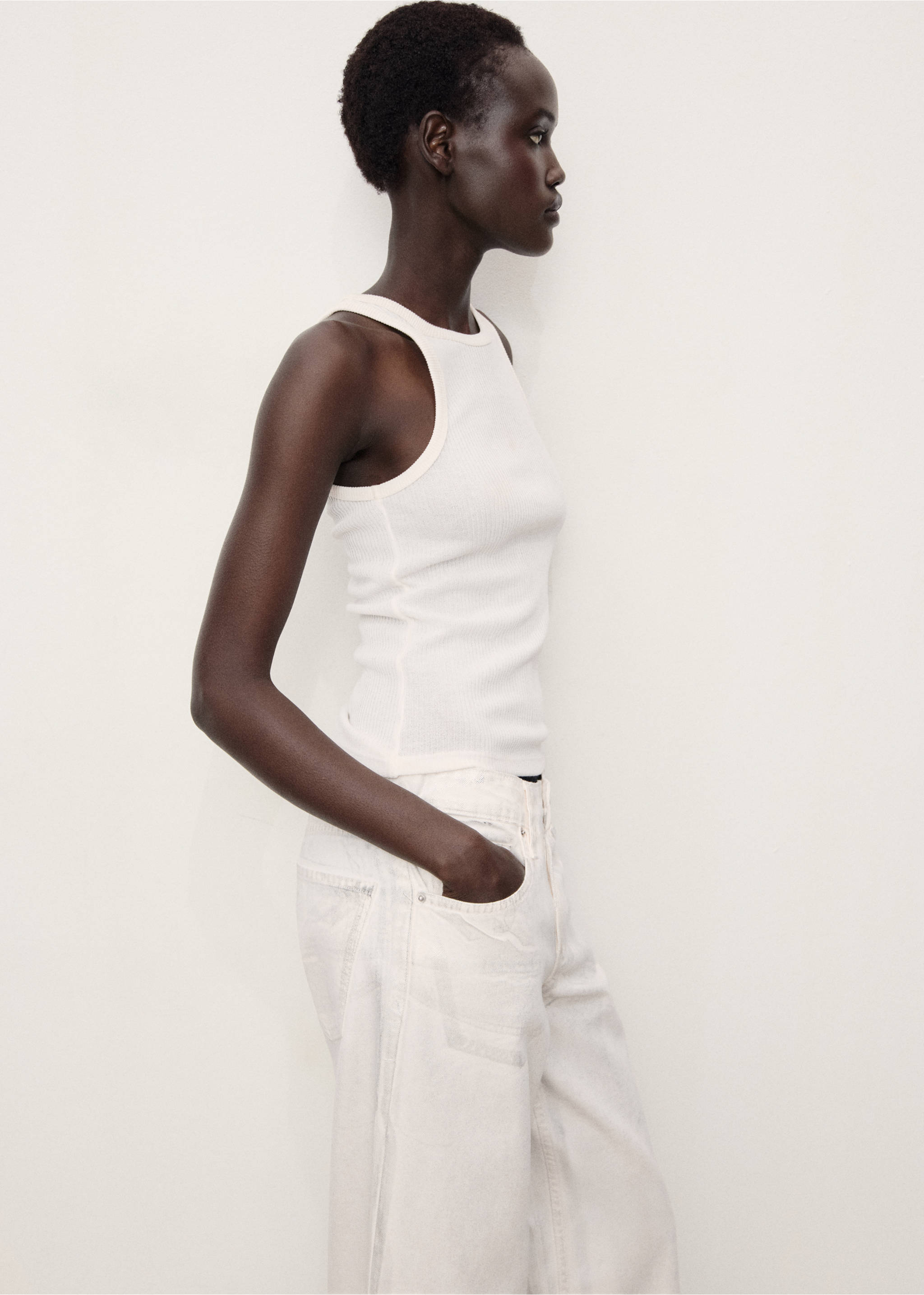 Metallic-finish wide leg jeans - Details of the article 1, Silver. Ref: 87039066-00.