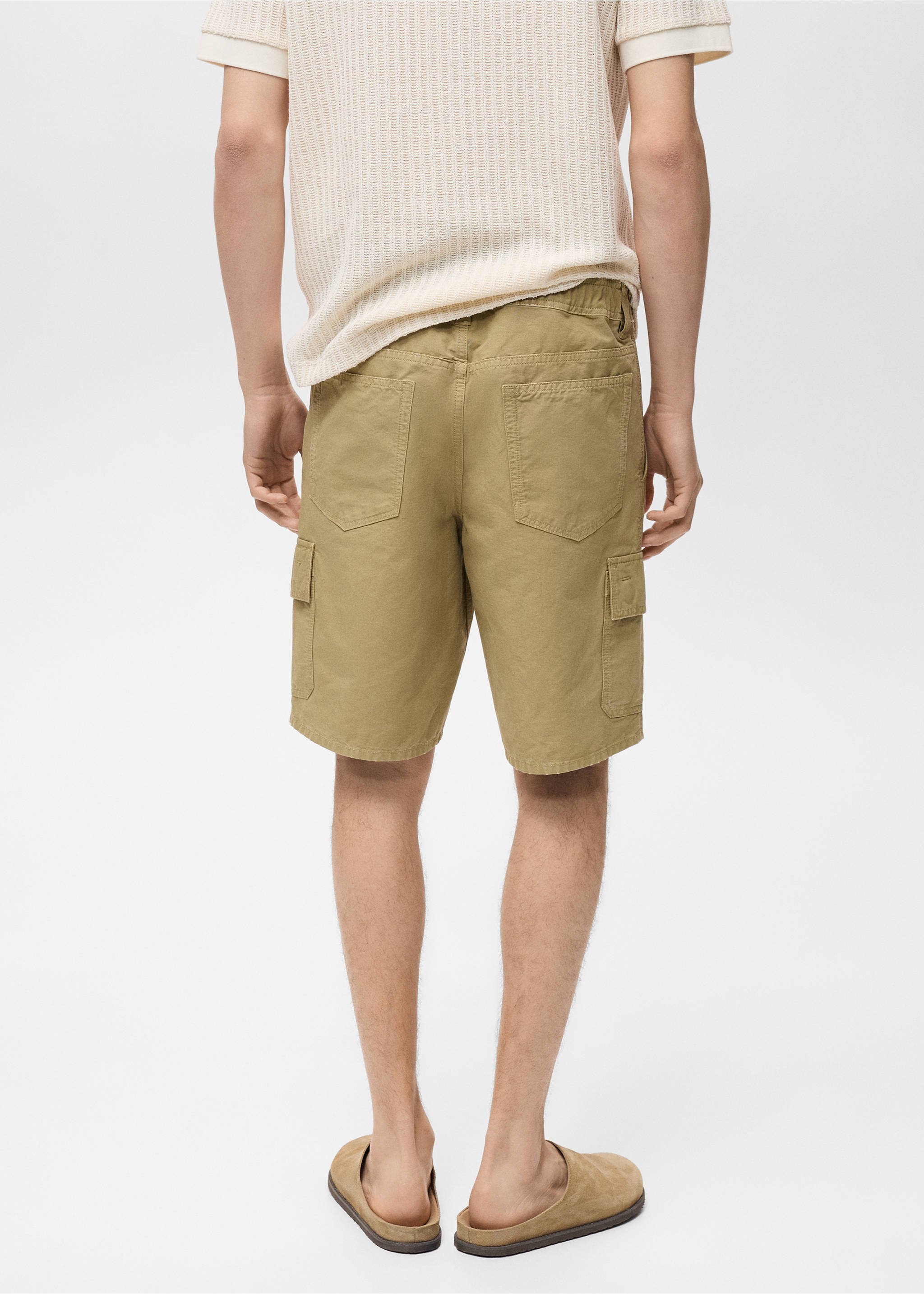 Cargo Bermuda shorts - Reverse of the article, Tobacco Brown. Ref: 87039205-00.