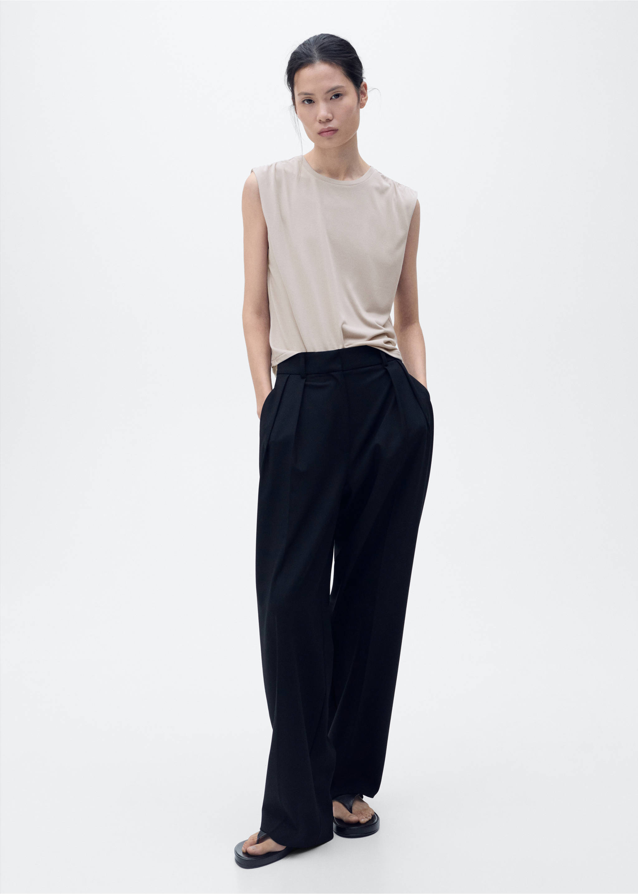 Camiseta fluida hombros fruncidos - Plano general, Gris claro/pastel. Ref: 87039217-00.